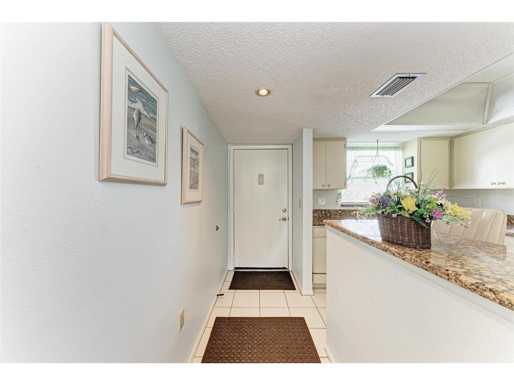 3983 Maceachen Boulevard #424 Sarasota FL 34233 A4685632 image12