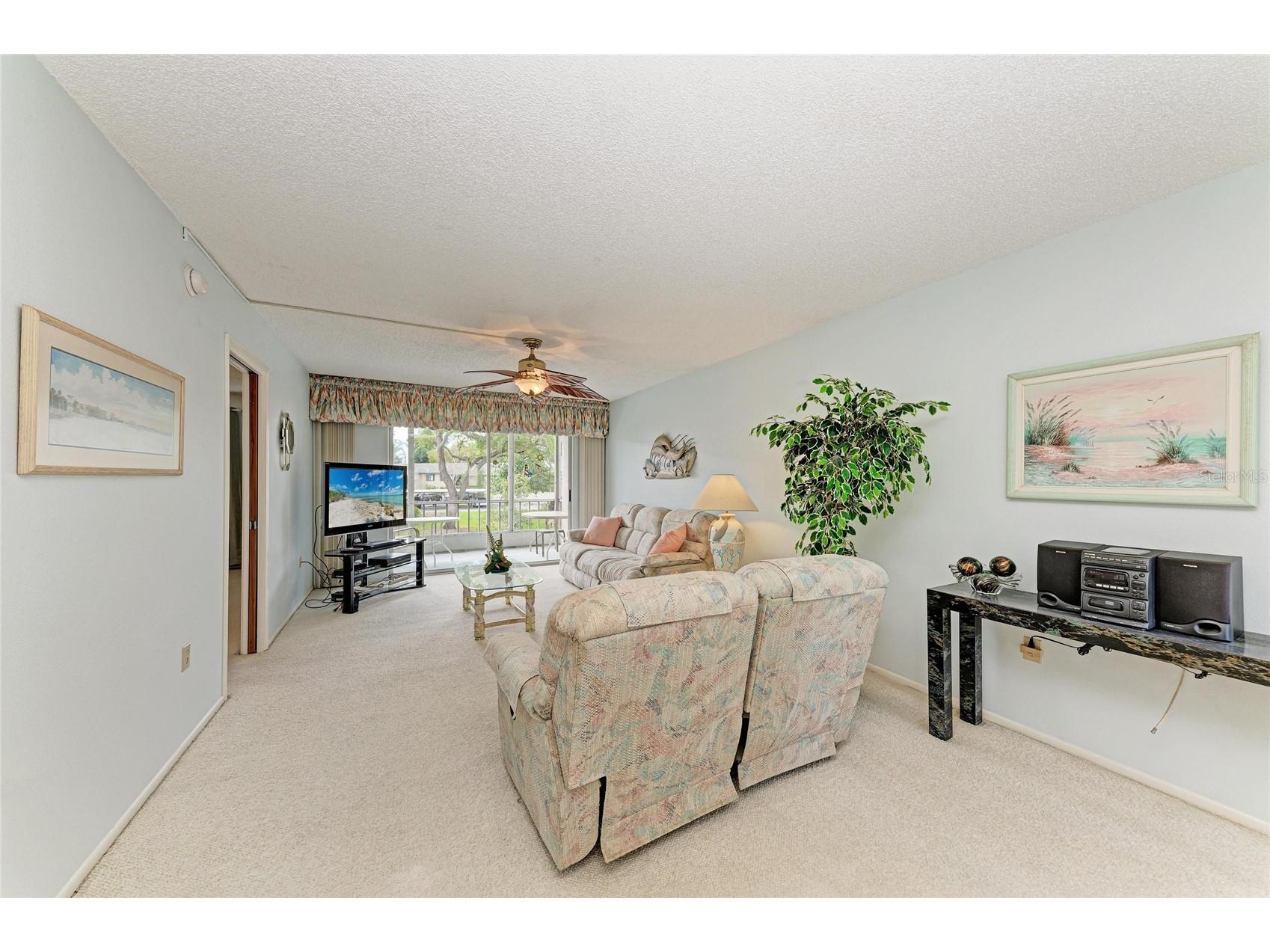 3983 Maceachen Boulevard #424 Sarasota FL 34233 A4685632 image19