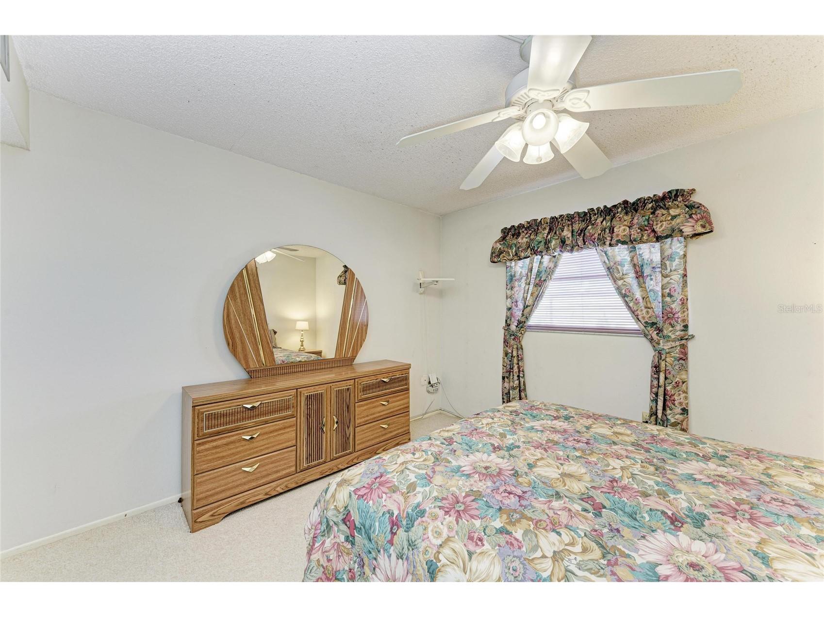 3983 Maceachen Boulevard #424 Sarasota FL 34233 A4685632 image28