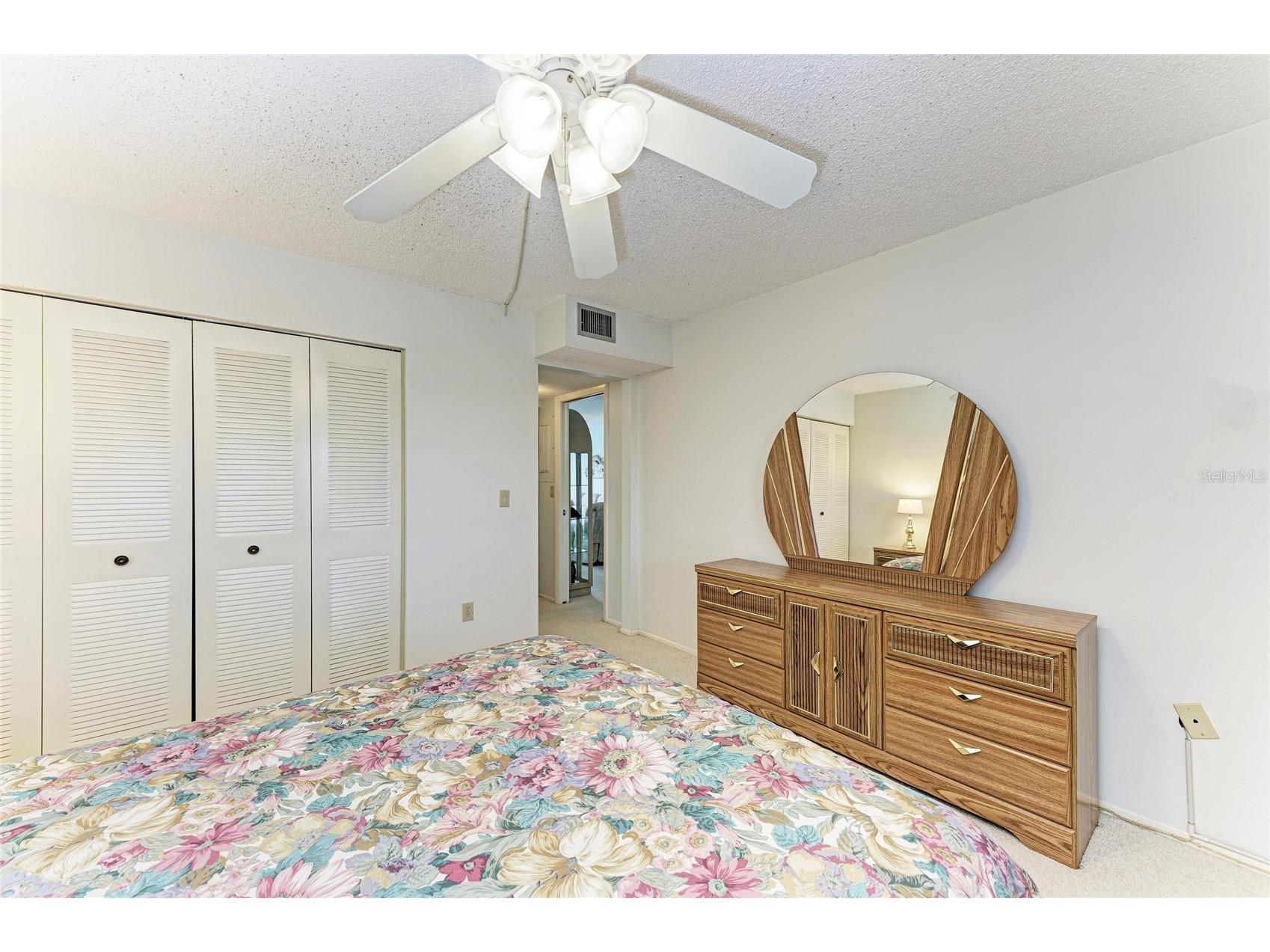 3983 Maceachen Boulevard #424 Sarasota FL 34233 A4685632 image29