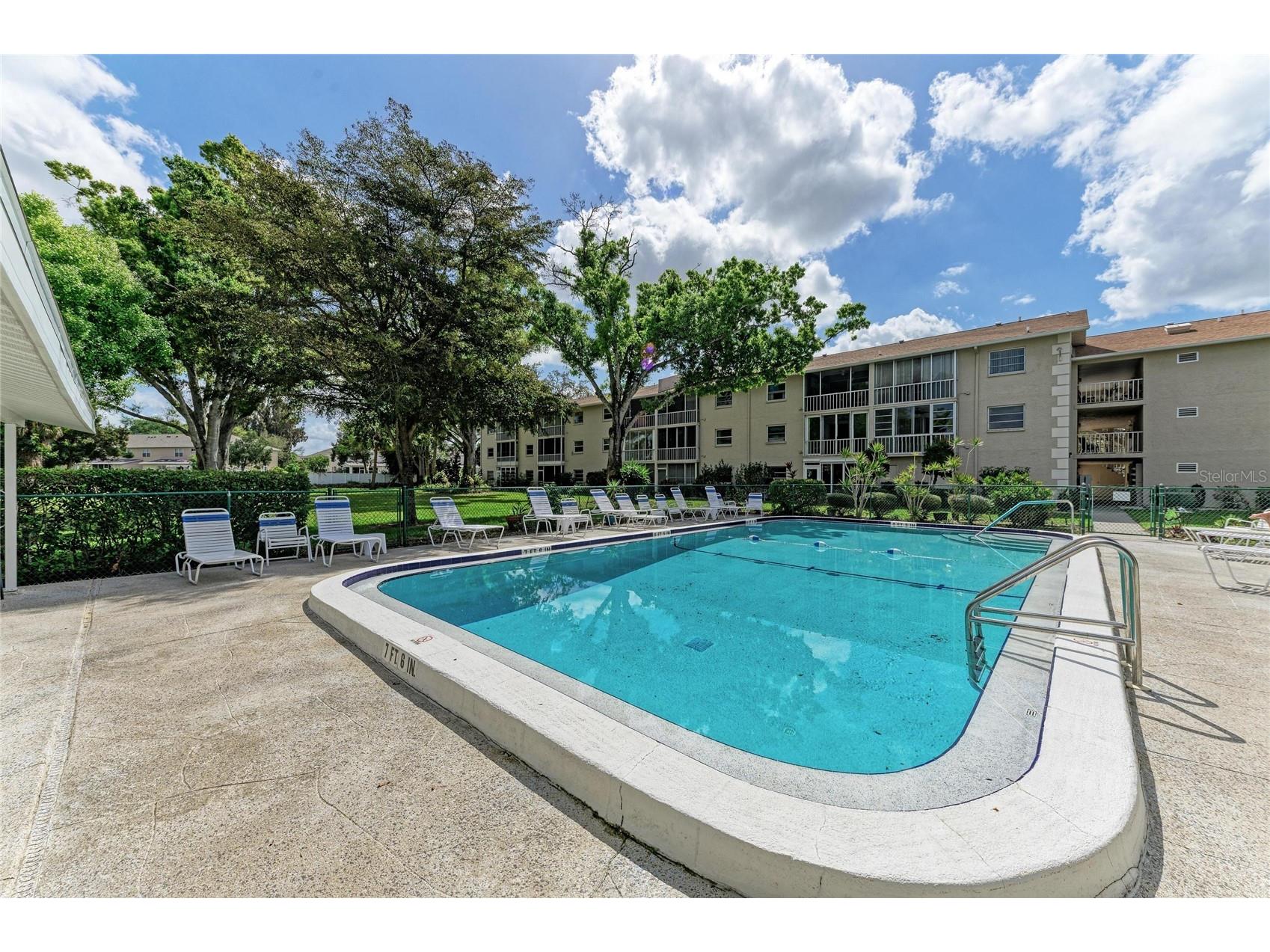 3983 Maceachen Boulevard #424 Sarasota FL 34233 A4685632 image32