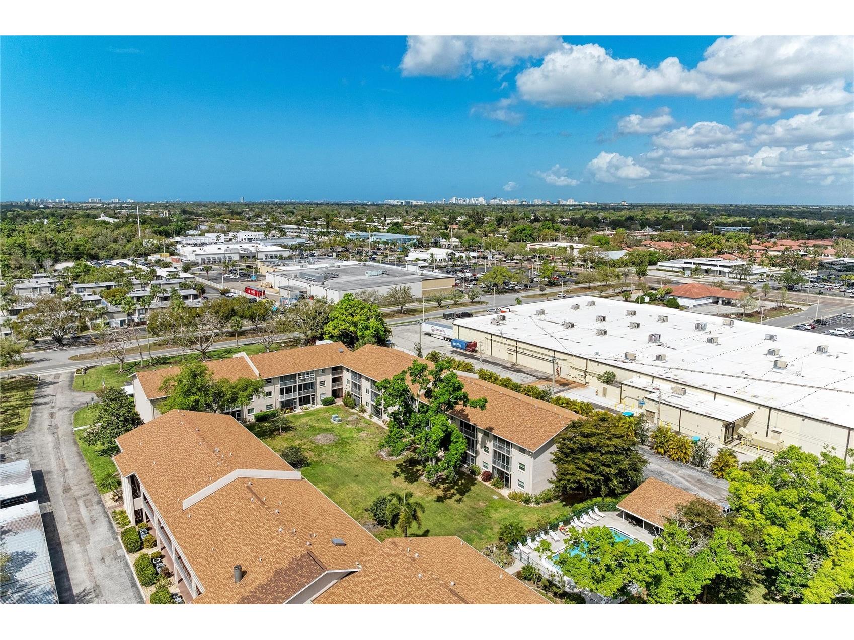 3983 Maceachen Boulevard #424 Sarasota FL 34233 A4685632 image35