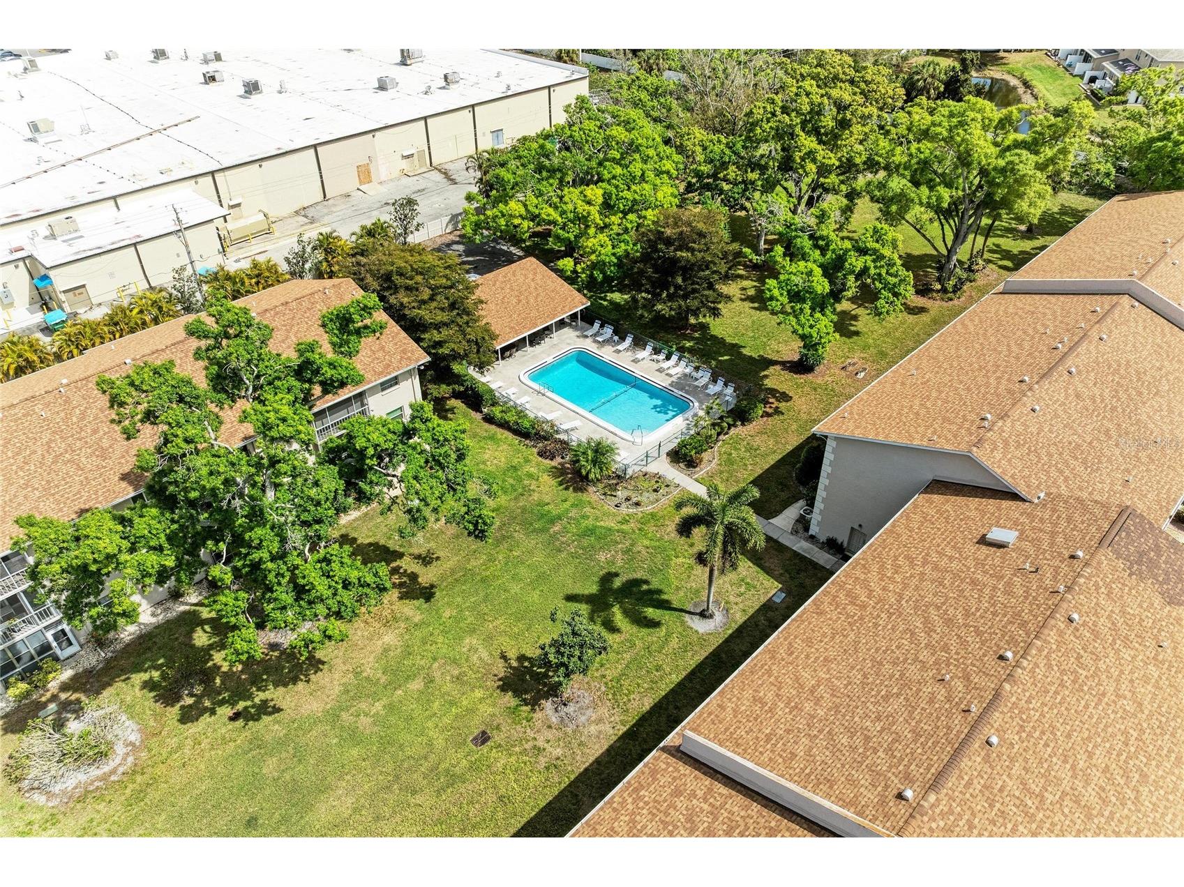 3983 Maceachen Boulevard #424 Sarasota FL 34233 A4685632 image39