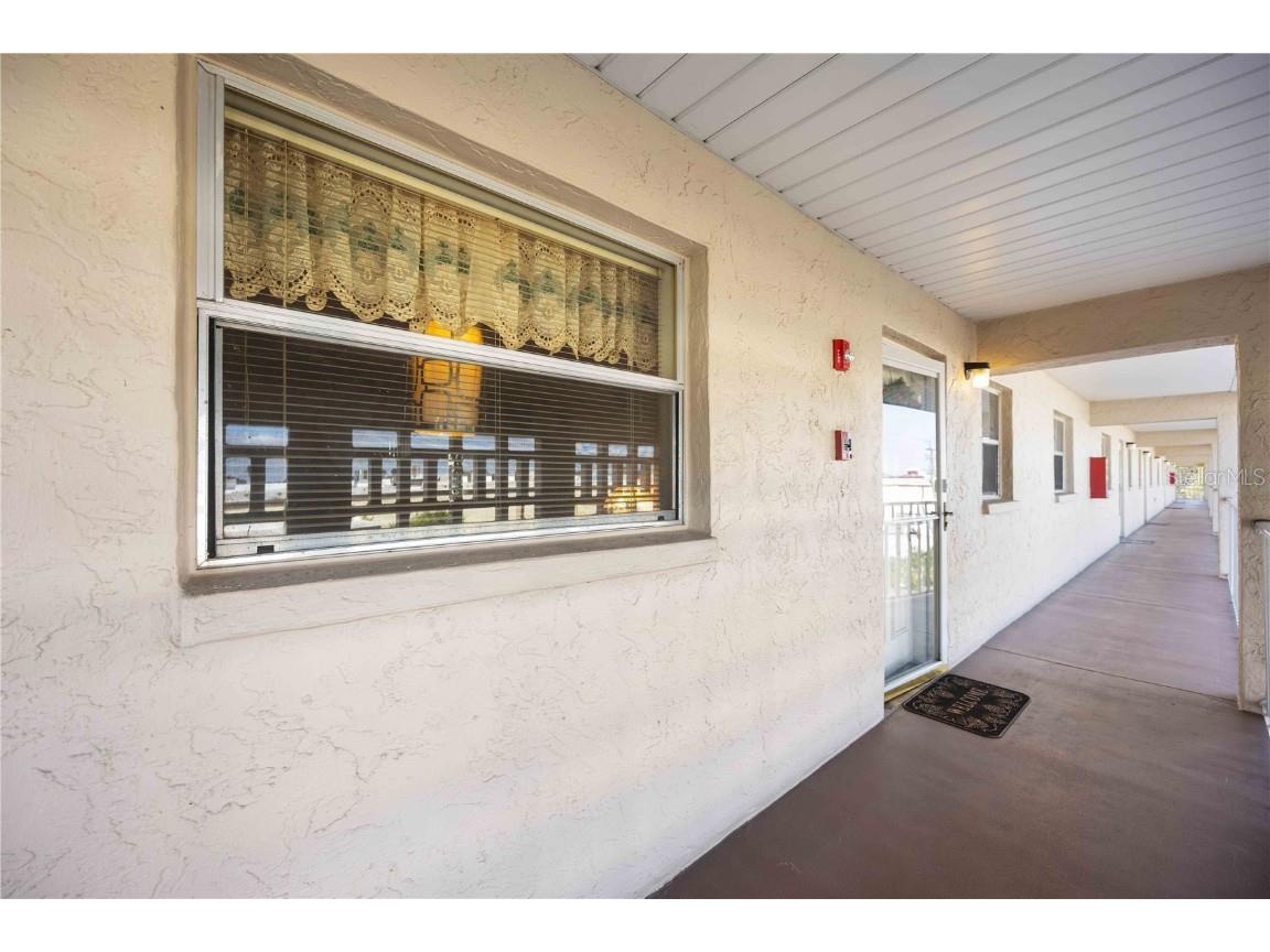 3983 Maceachen Boulevard #431 Sarasota FL 34233 A4590524 image1