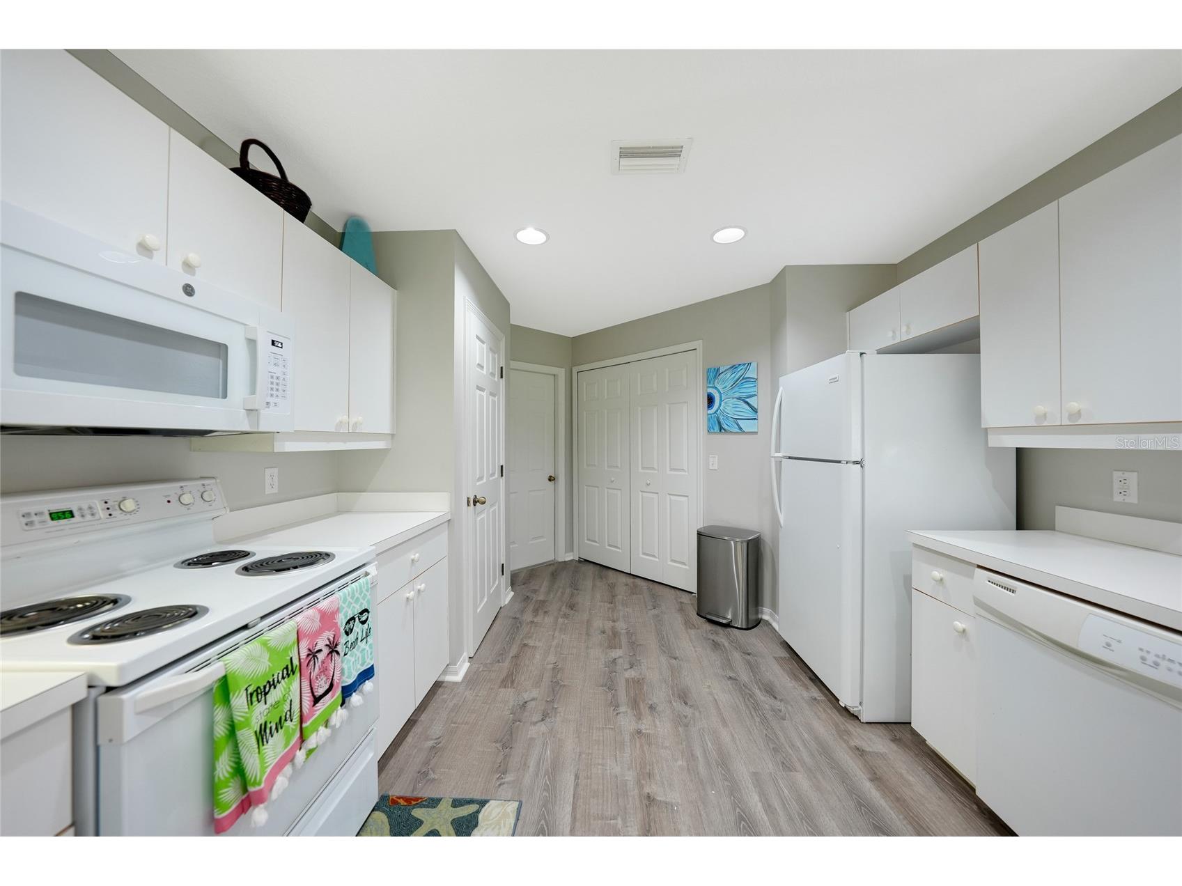 3985 Cape Cole Boulevard Punta Gorda FL 33955 C7517026 image14