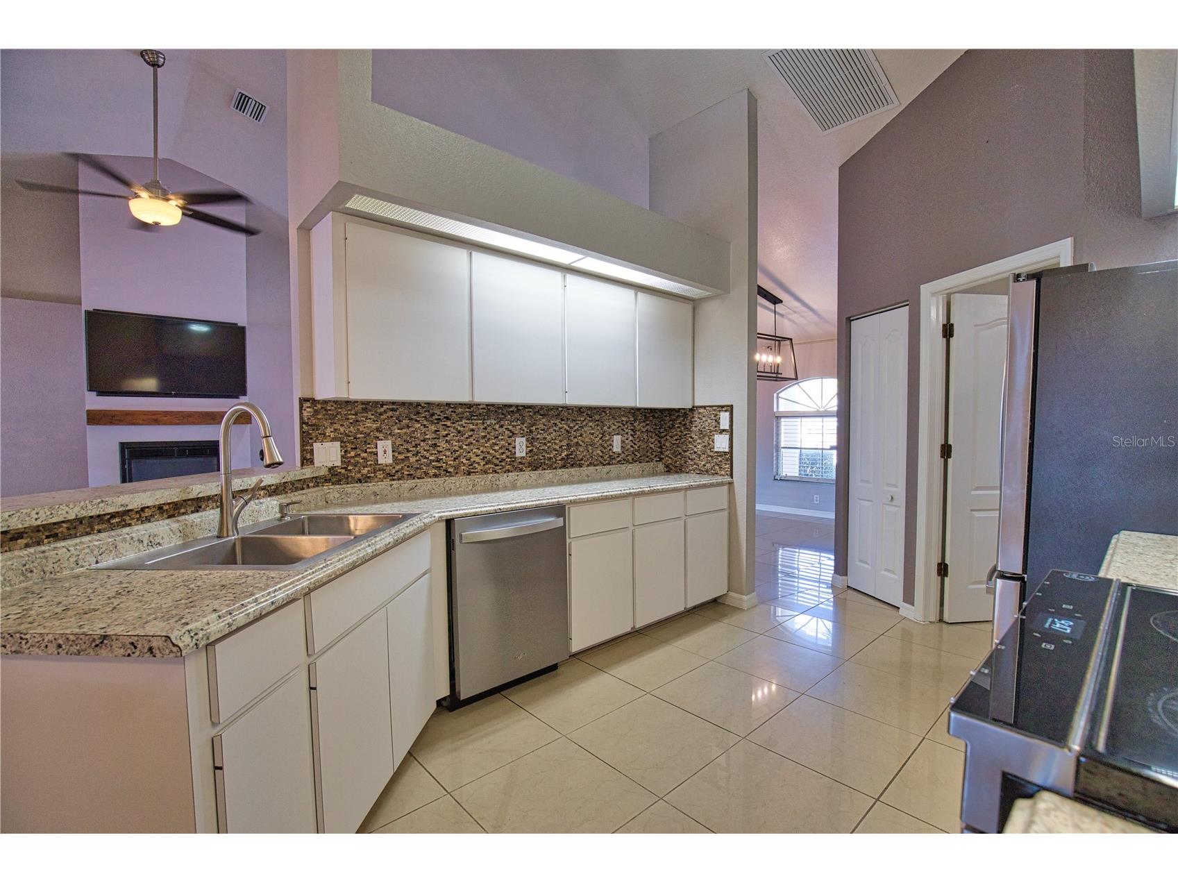 3985 Massini Avenue North Port FL 34286 C7521970 image25