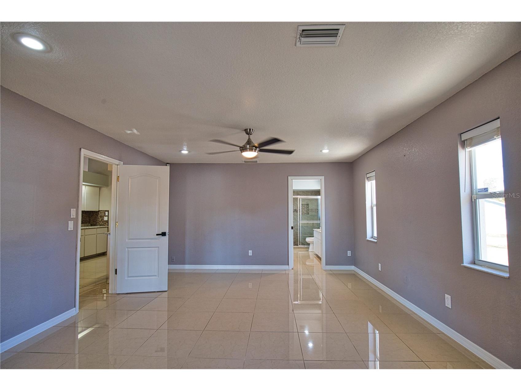3985 Massini Avenue North Port FL 34286 C7521970 image38