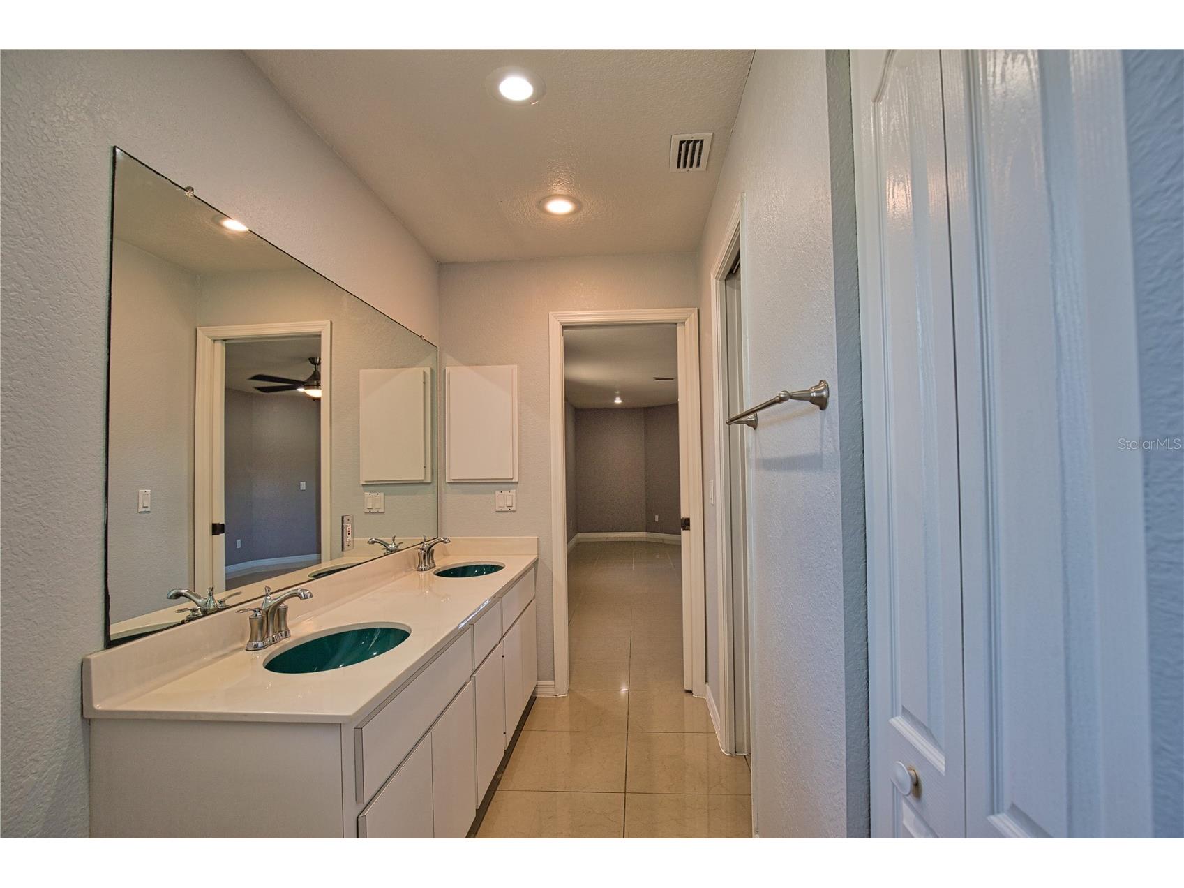 3985 Massini Avenue North Port FL 34286 C7521970 image40