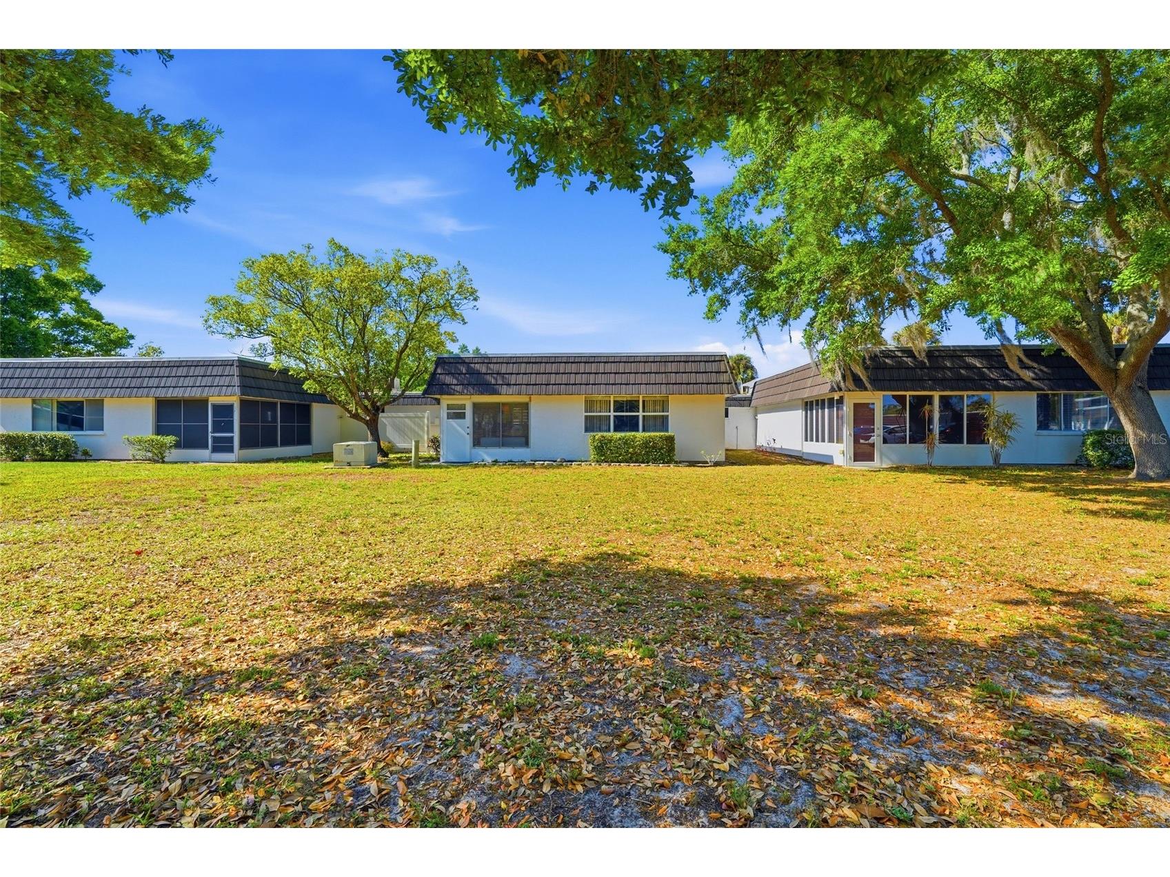 3985 Overlook Bend #16 Sarasota FL 34232 A4688393 image27