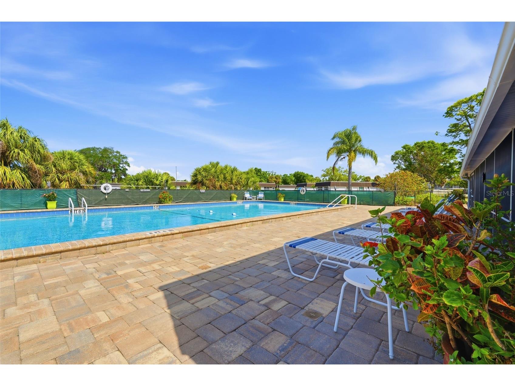 3985 Overlook Bend #16 Sarasota FL 34232 A4688393 image30