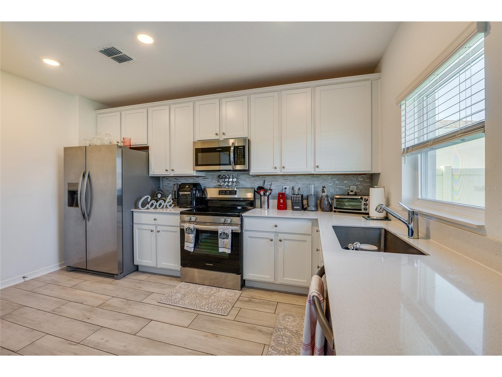 3986 Willowbrook Drive Edgewater FL 32141 V4948169 image14