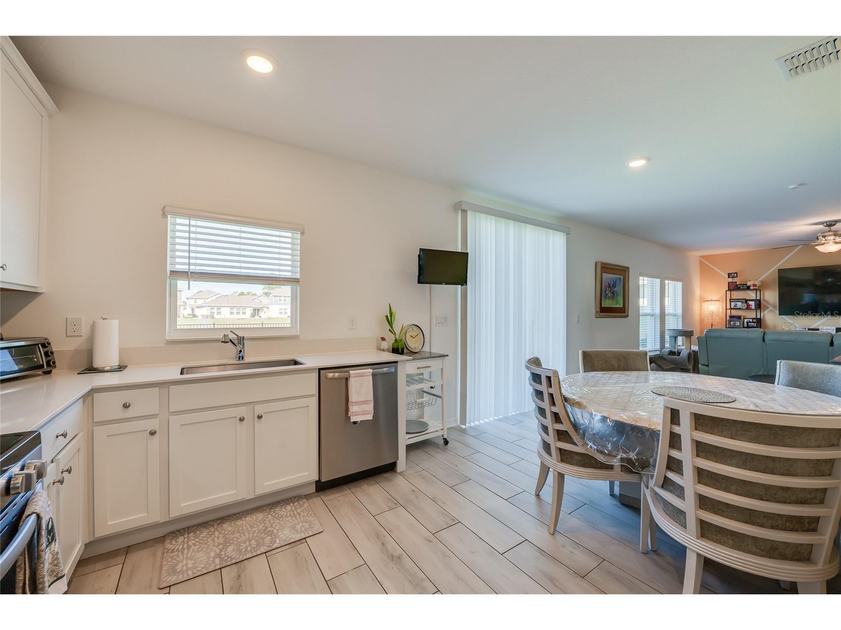 3986 Willowbrook Drive Edgewater FL 32141 V4948169 image15