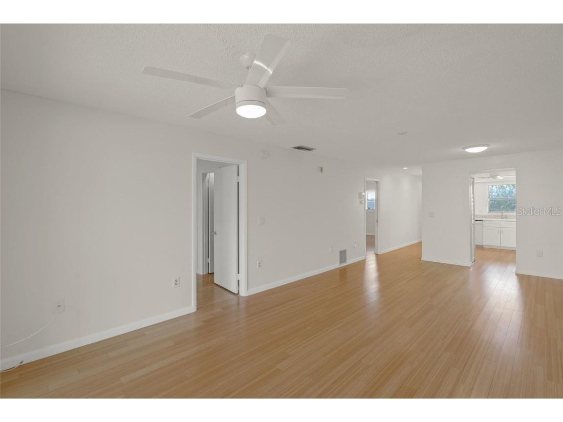 3987 Maceachen Blvd #133 Sarasota FL 34233 TB8452238 image10