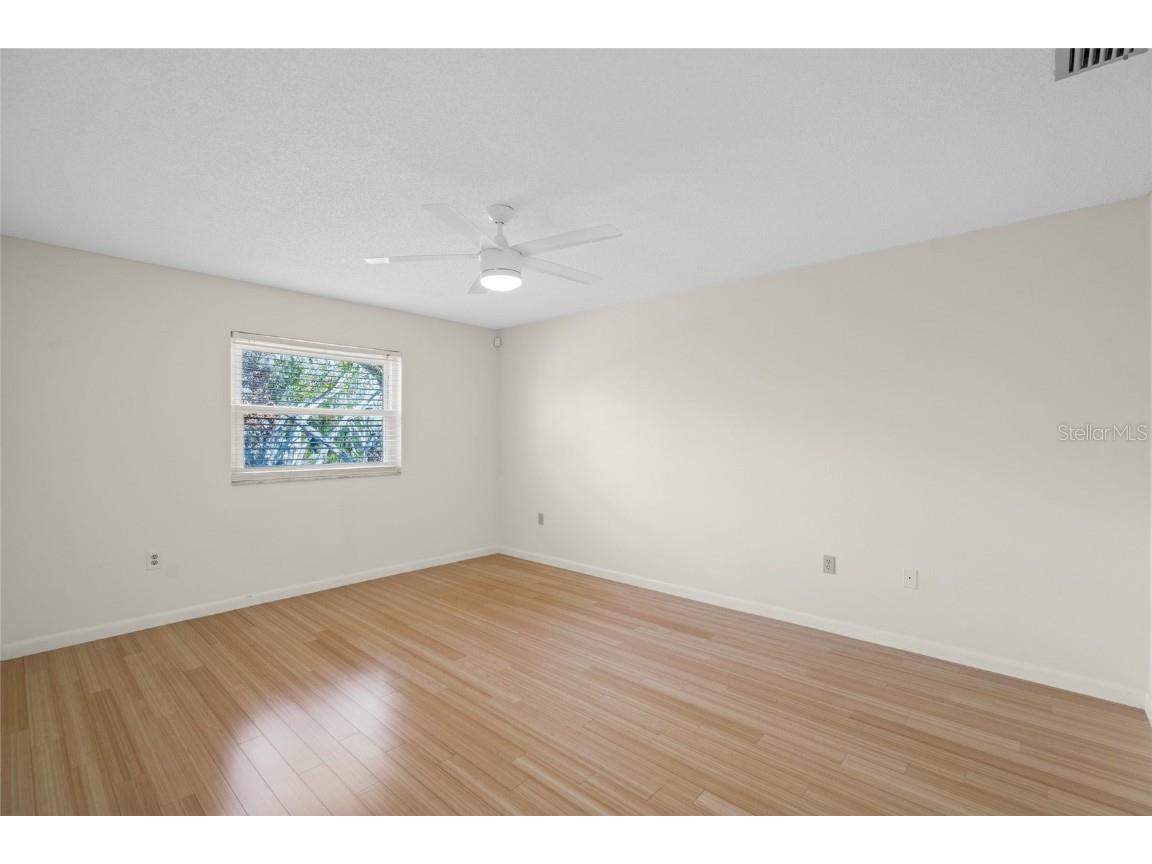 3987 Maceachen Blvd #133 Sarasota FL 34233 TB8452238 image16