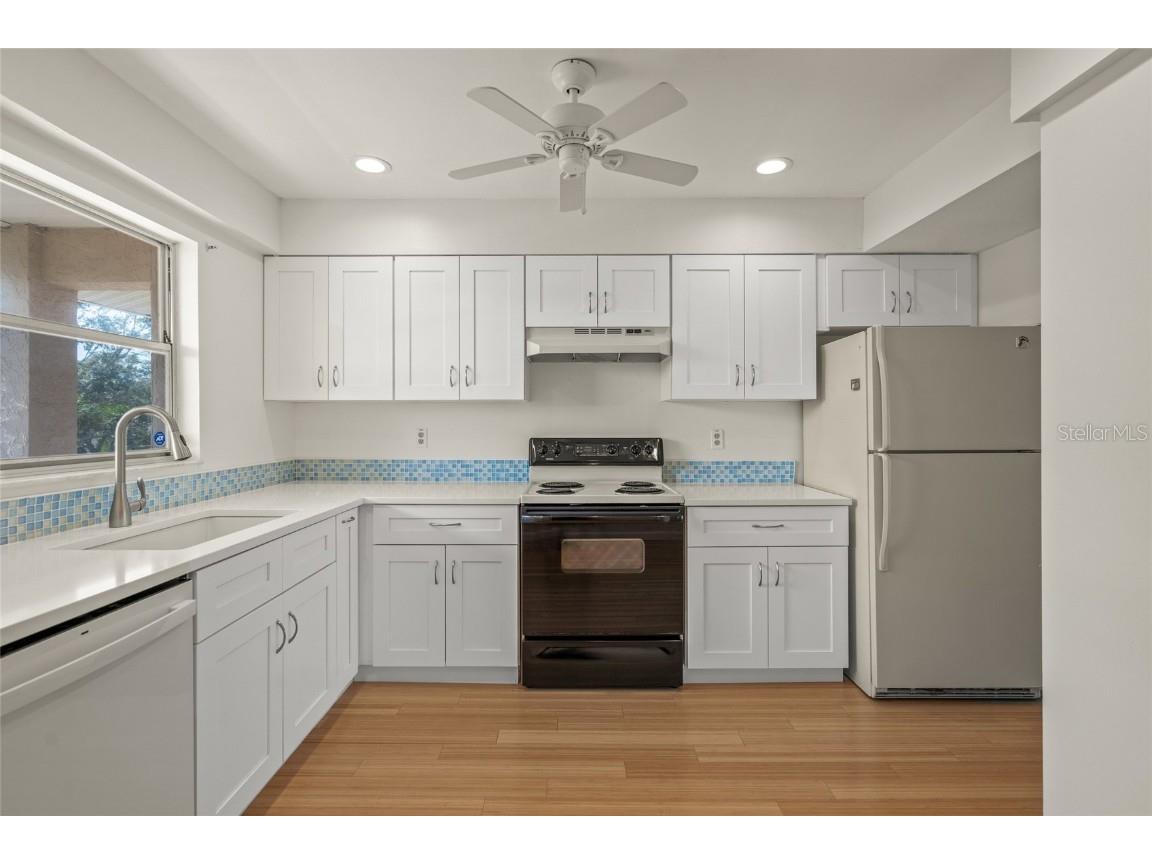 3987 Maceachen Blvd #133 Sarasota FL 34233 TB8452238 image6