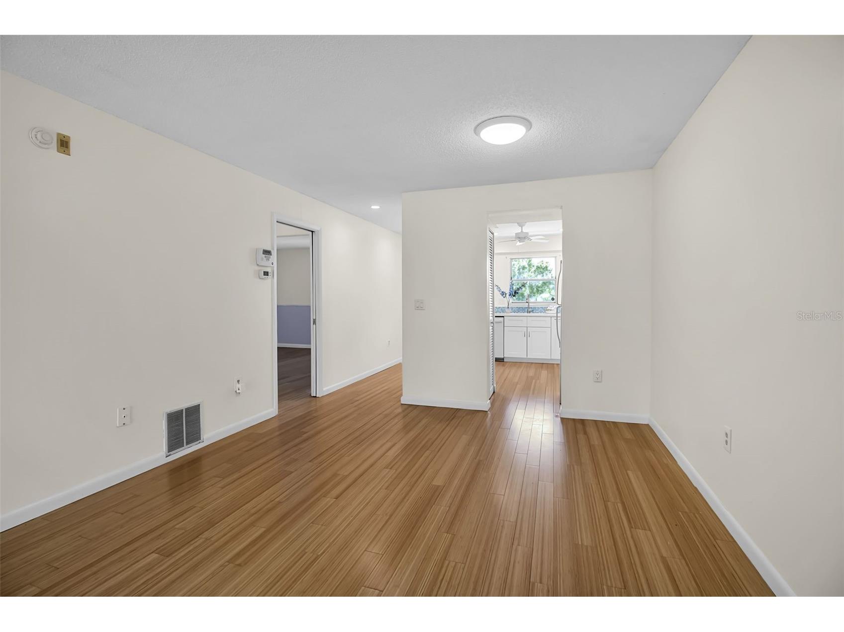 3987 Maceachen Boulevard #133 Sarasota FL 34233 A4688227 image15