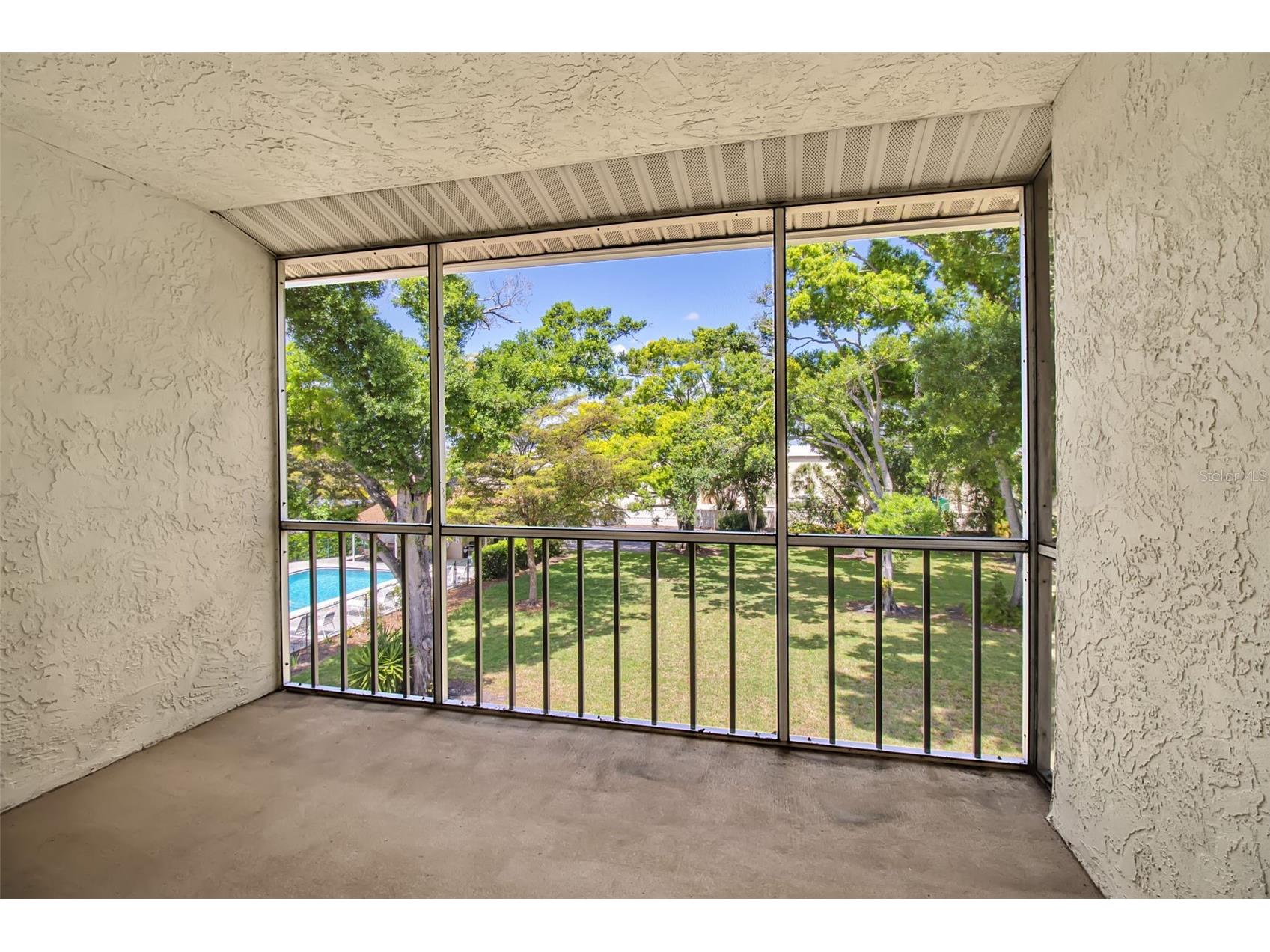 3987 Maceachen Boulevard #133 Sarasota FL 34233 A4688227 image30