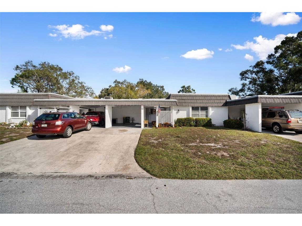 3987 Overlook Bend #17 Sarasota FL 34232 A4591995 image1