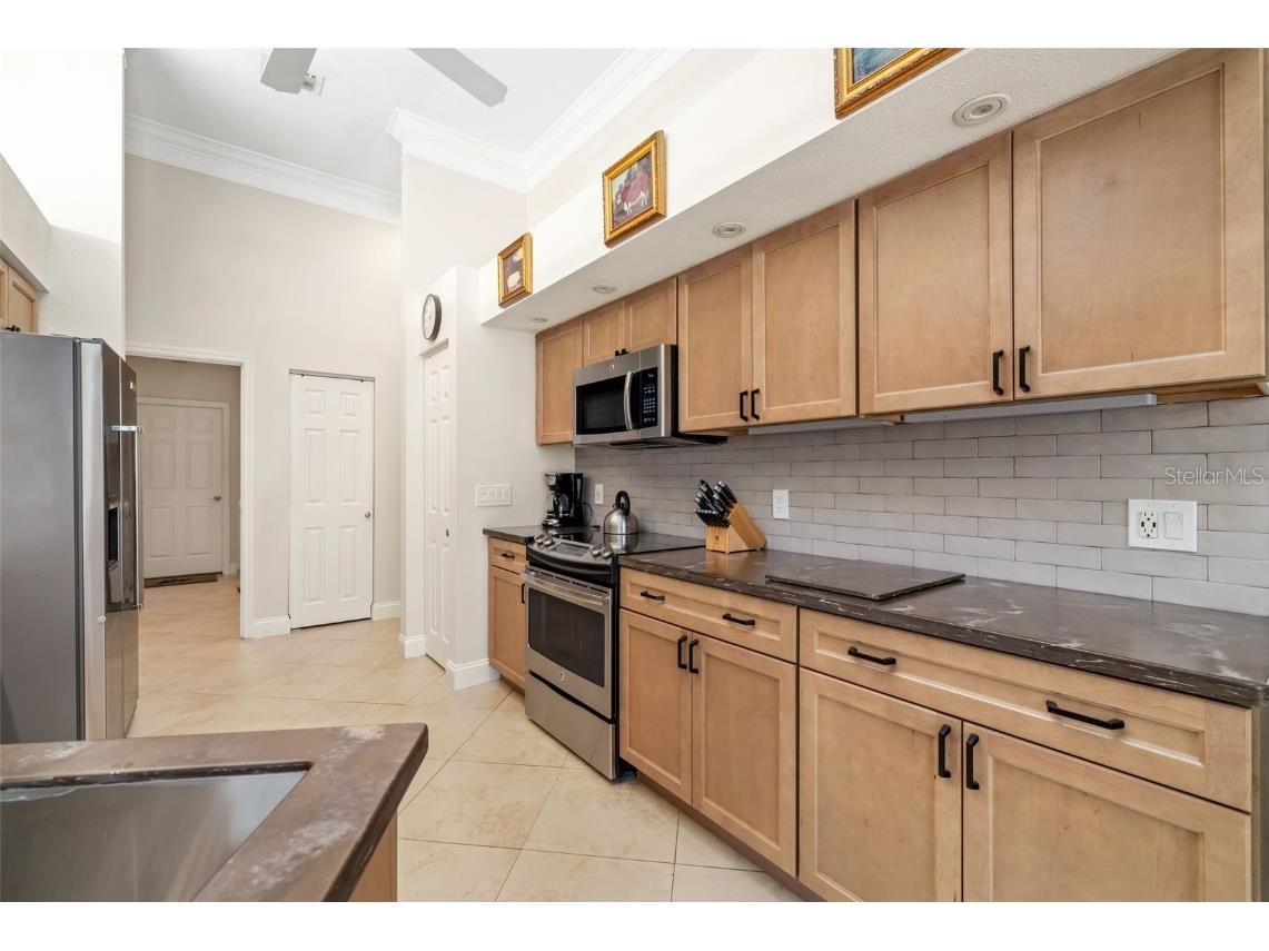 3988 Berlin Drive Sarasota FL 34233 A4653554 image12