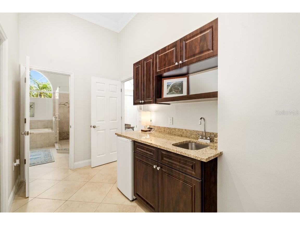 3988 Berlin Drive Sarasota FL 34233 A4653554 image25