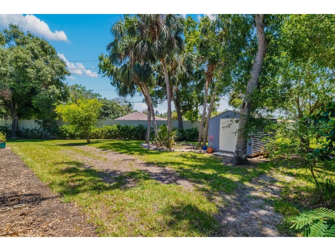 3988 Berlin Drive Sarasota FL 34233 A4653554 image54