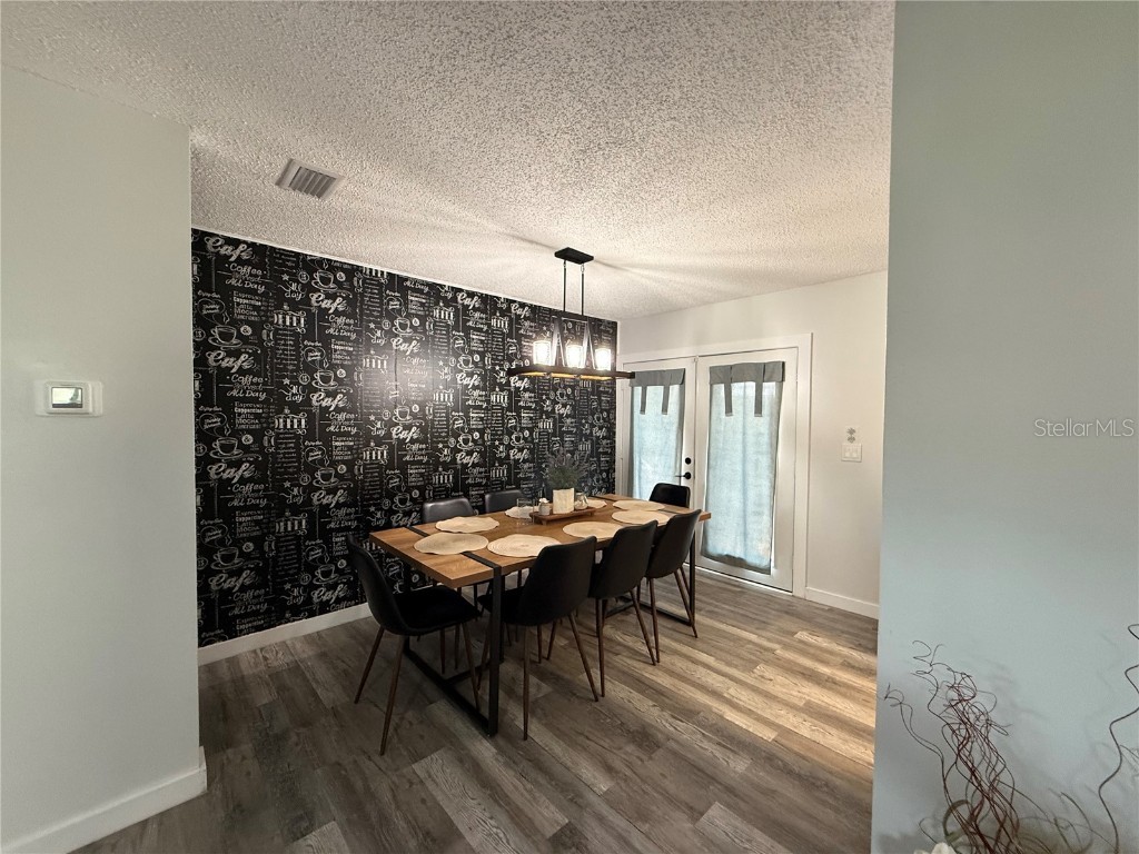 3988 San Luis Drive Sarasota FL 34235 A4664736 image12