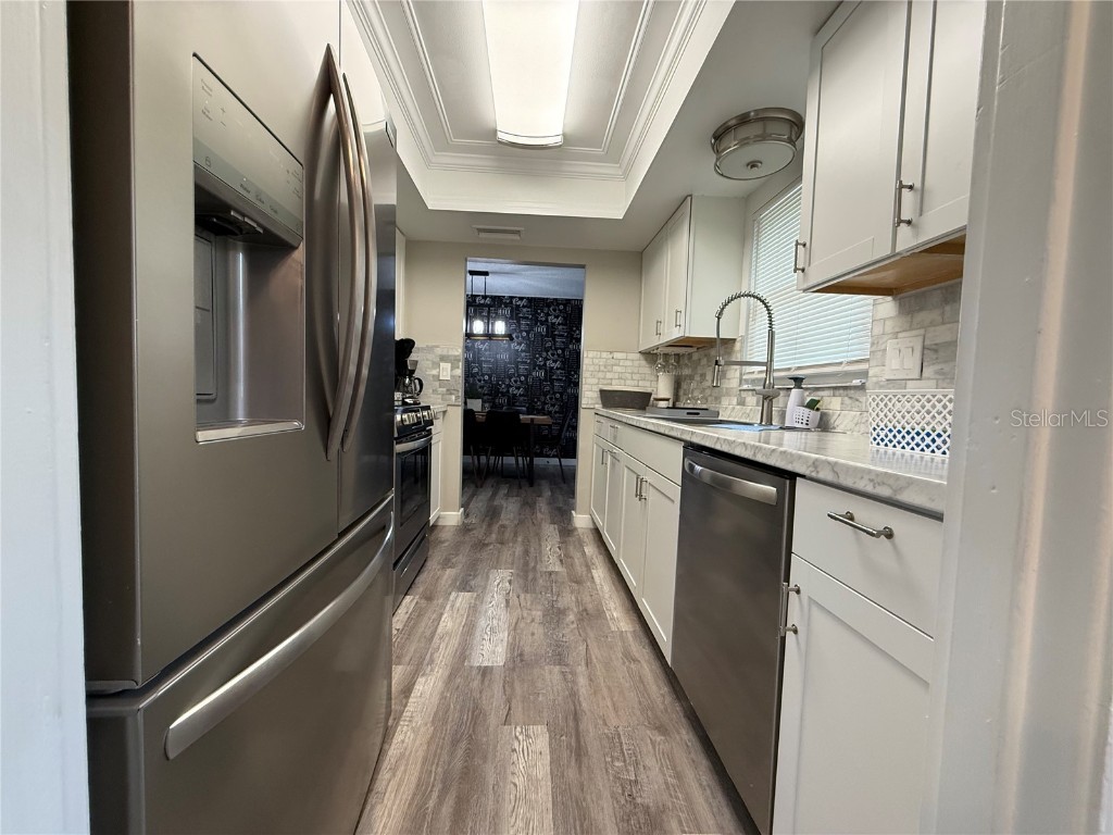 3988 San Luis Drive Sarasota FL 34235 A4664736 image6