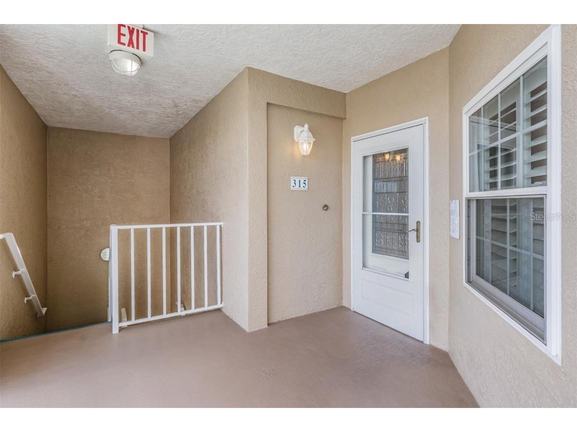 399 150th Avenue #315 Madeira Beach FL 33708 - BOCA CIEGA BAY TB8398953 image3