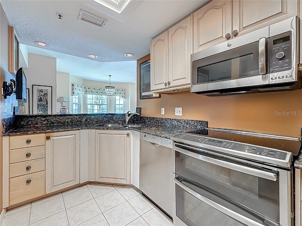 399 150th Avenue #317 Madeira Beach FL 33708 TB8390369 image15