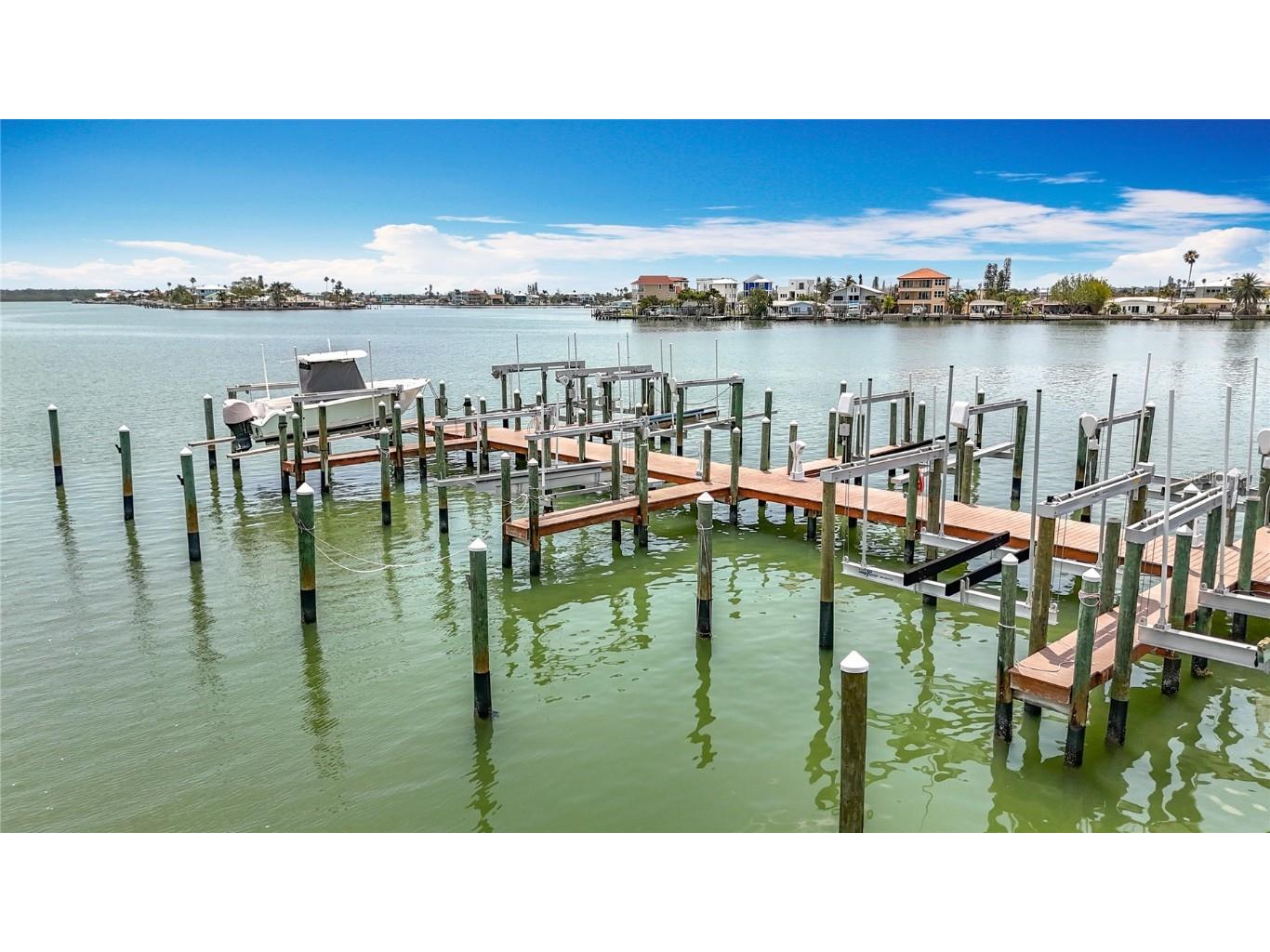 399 150th Avenue #317 Madeira Beach FL 33708 TB8390369 image83