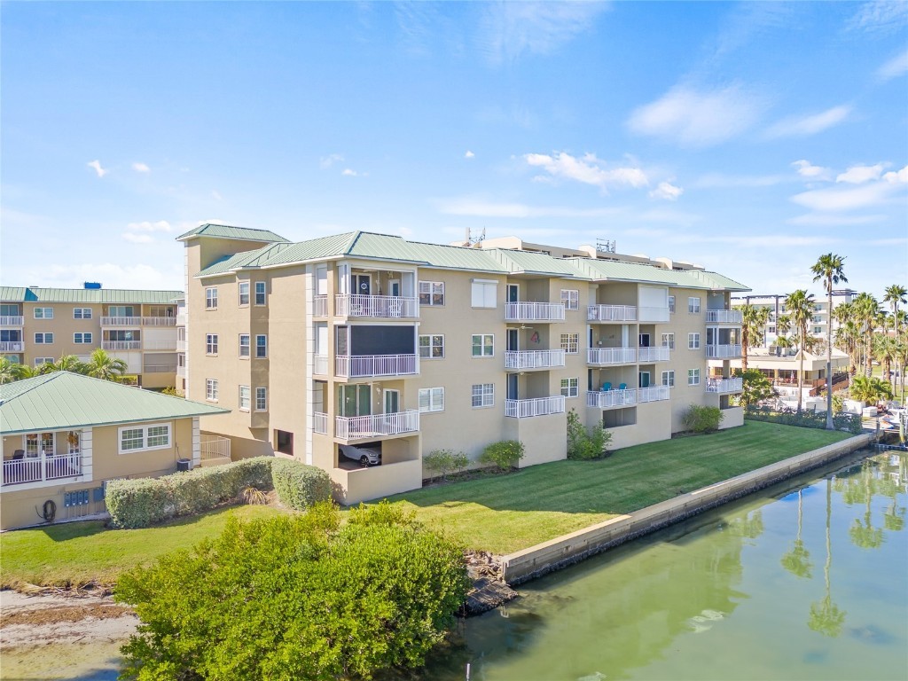 399 150th Avenue #A203 Madeira Beach FL 33708 - BOCA CIEGA BAY TB8448411 image2