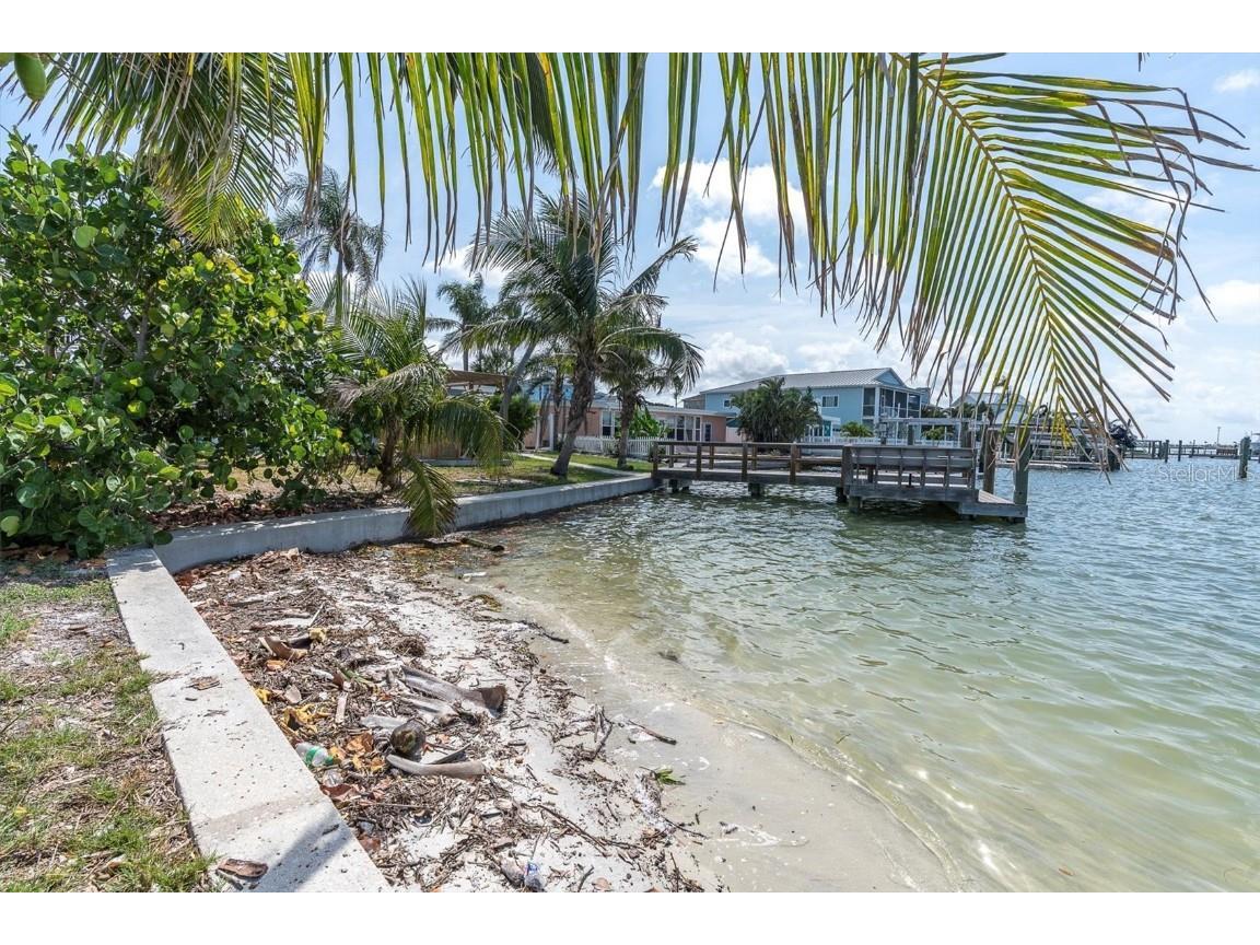 399 161st Avenue Redington Beach FL 33708 - BOCA CIEGA BAY BROWN'S BAY TB8390361 image2