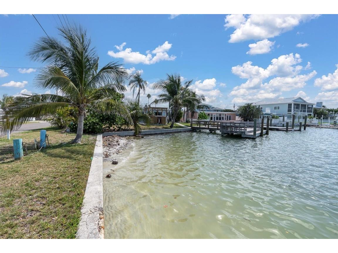 399 161st Avenue Redington Beach FL 33708 - BOCA CIEGA BAY BROWN'S BAY TB8390361 image5
