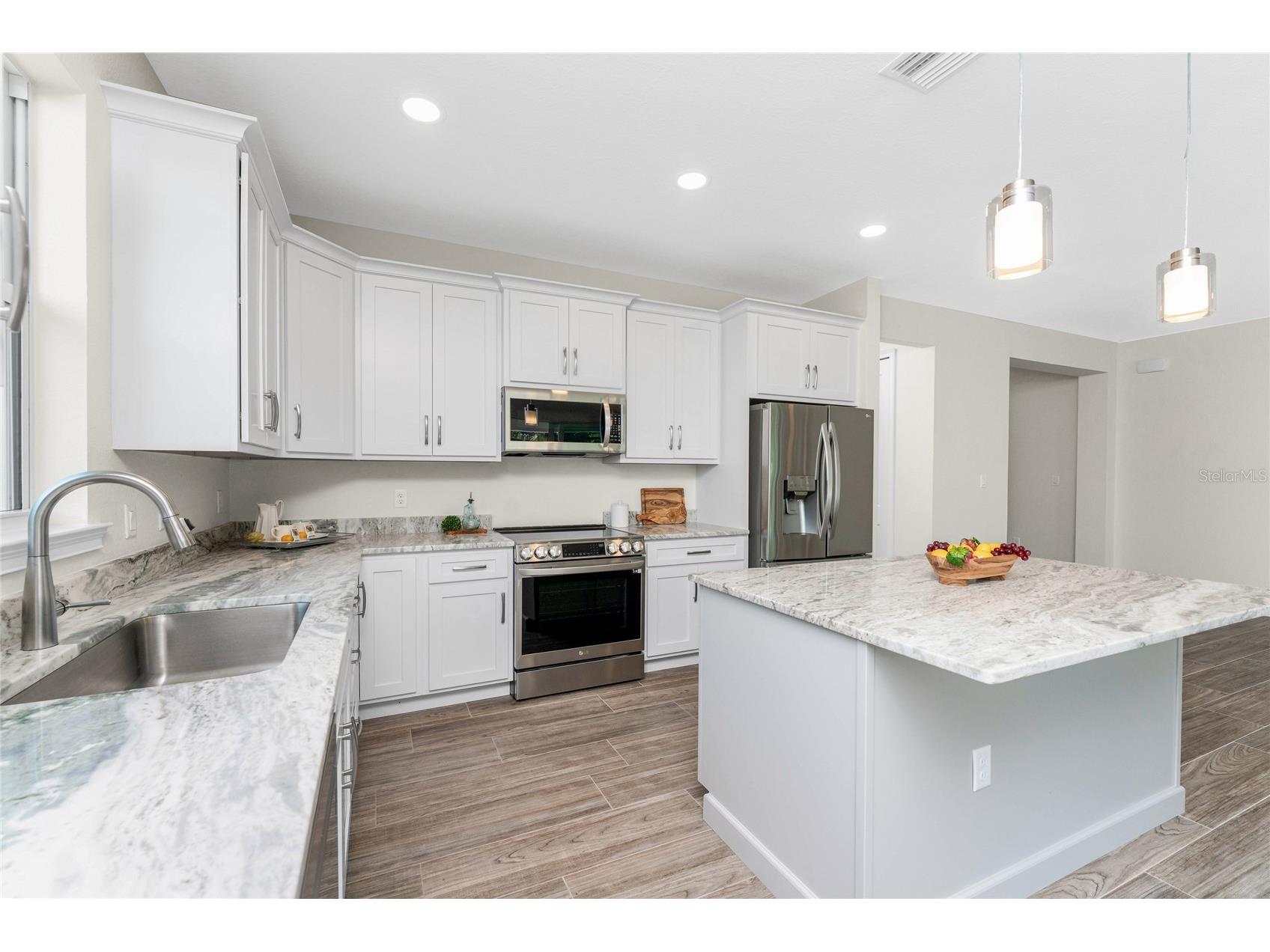 399 Sunset Road N Rotonda West FL 33947 D6146149 image17