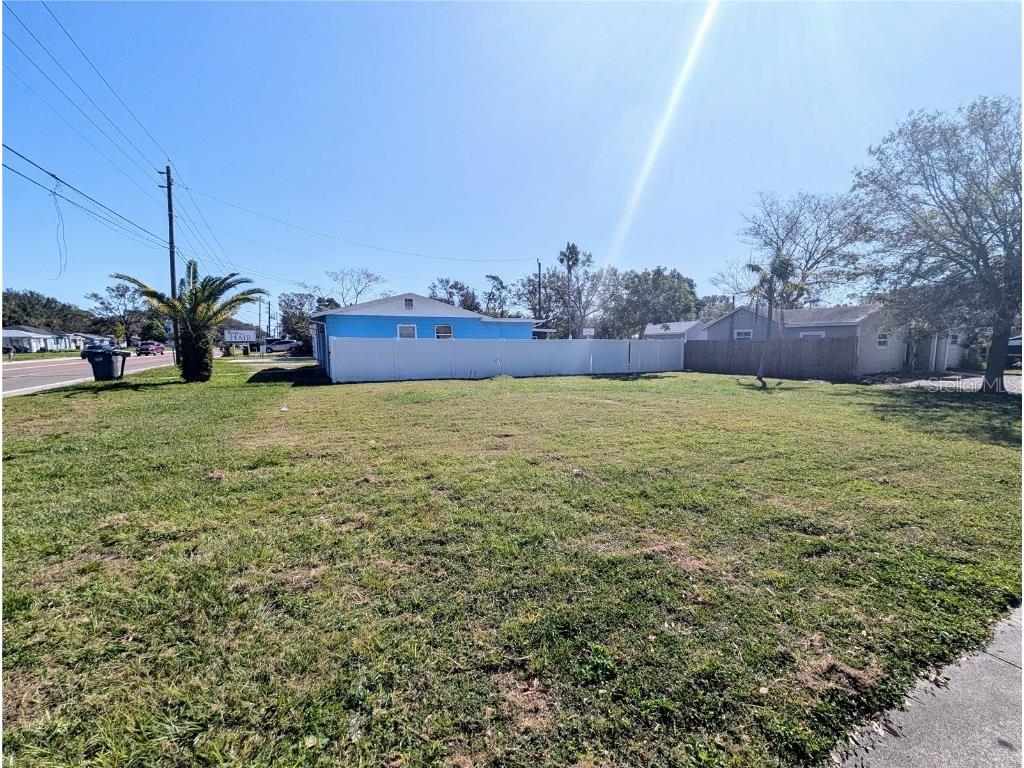 3990 54th Avenue N Saint Petersburg FL 33714 TB8314264 image1