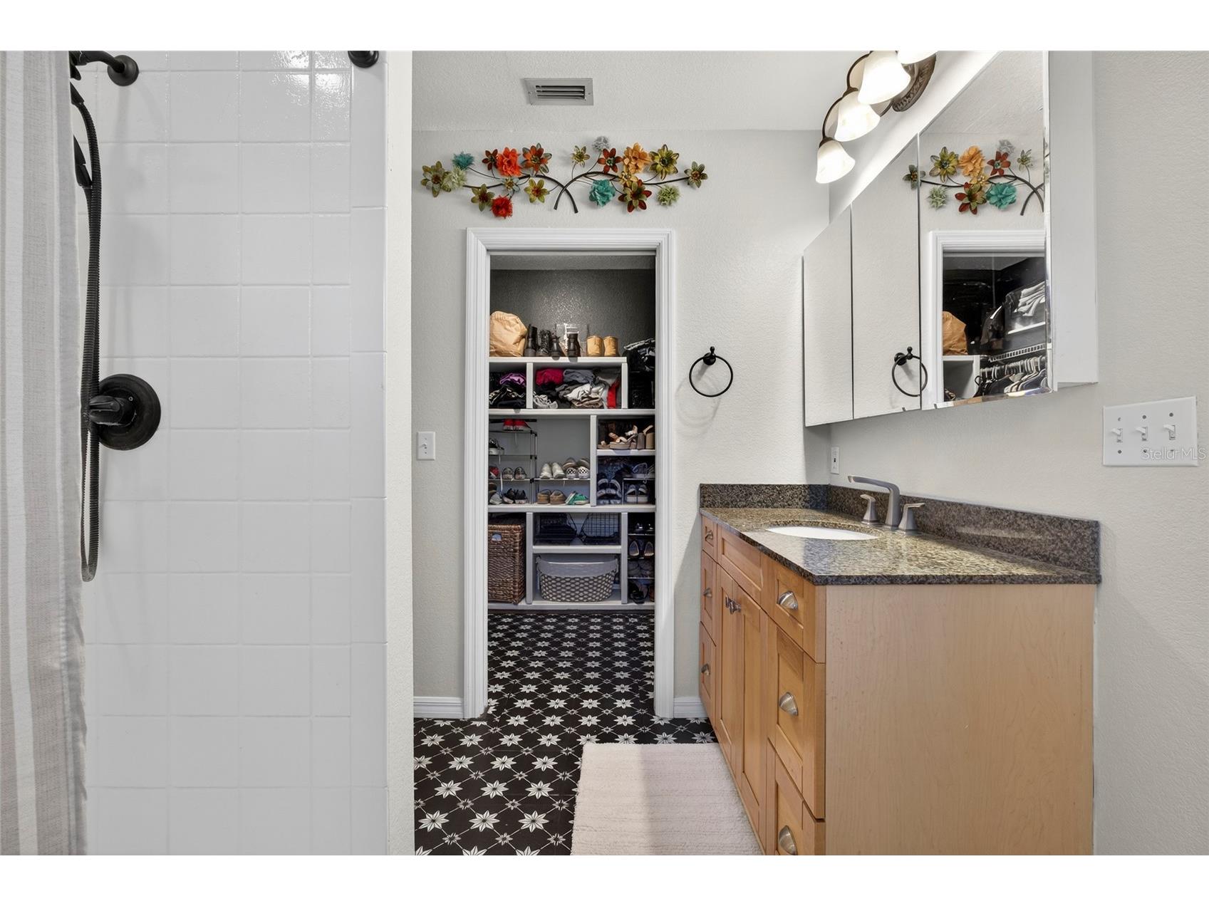 3990 59th Way N Saint Petersburg FL 33709 TB8447864 image13