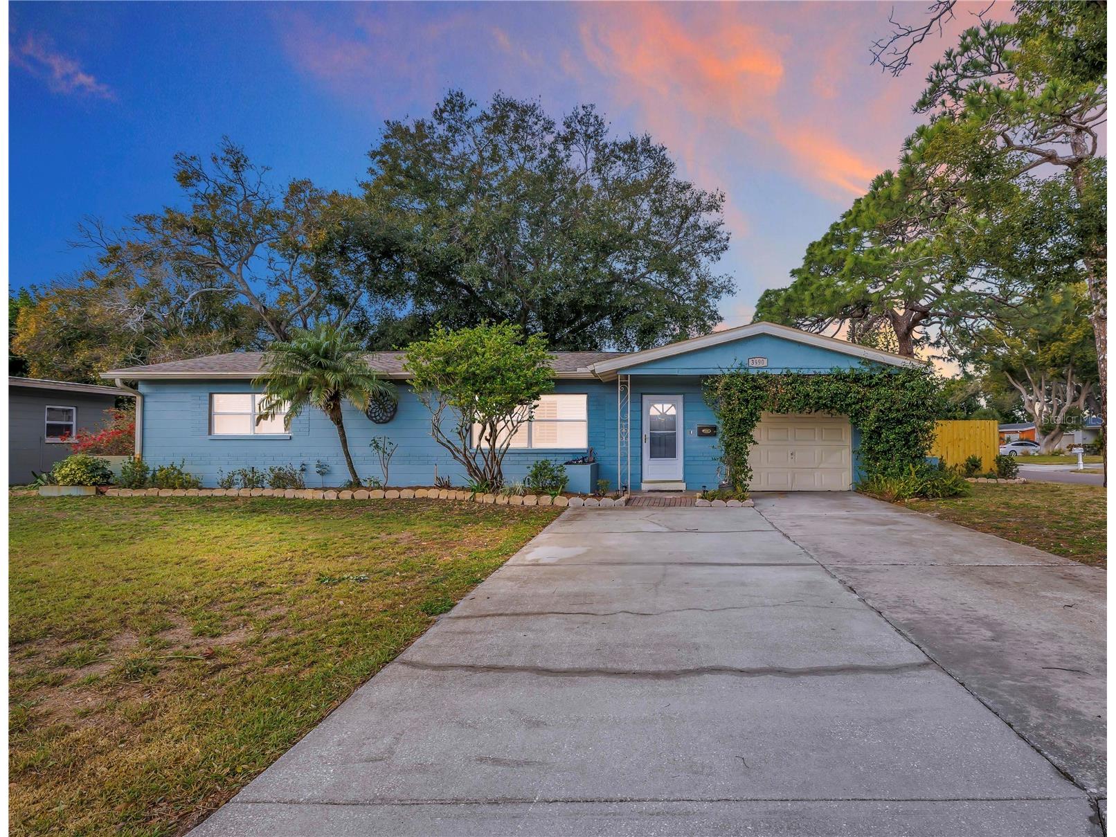 3990 59th Way N Saint Petersburg FL 33709 TB8447864 image2