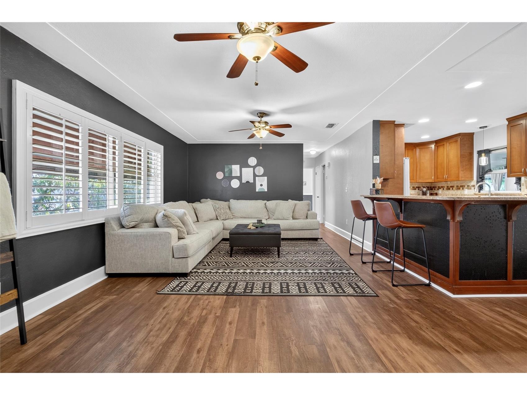 3990 59th Way N Saint Petersburg FL 33709 TB8447864 image7