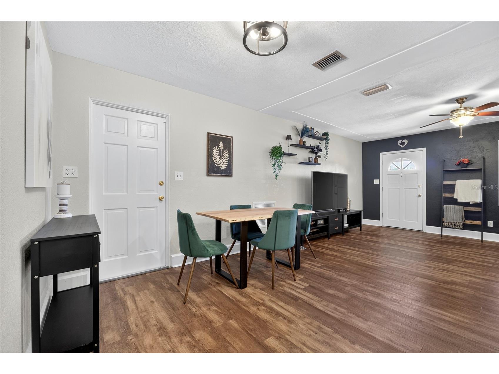 3990 59th Way N Saint Petersburg FL 33709 TB8447864 image9