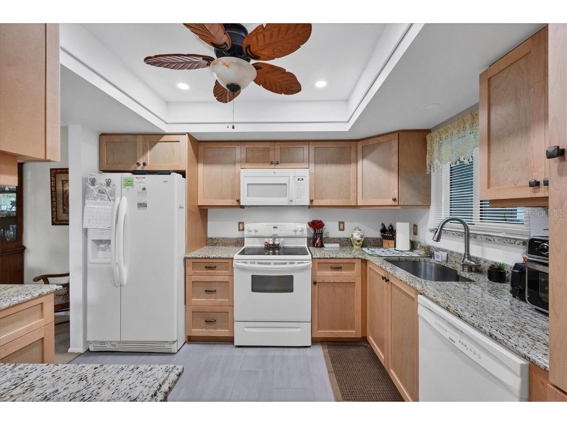 3990 Overlook Bend #19 Sarasota FL 34232 A4639141 image6