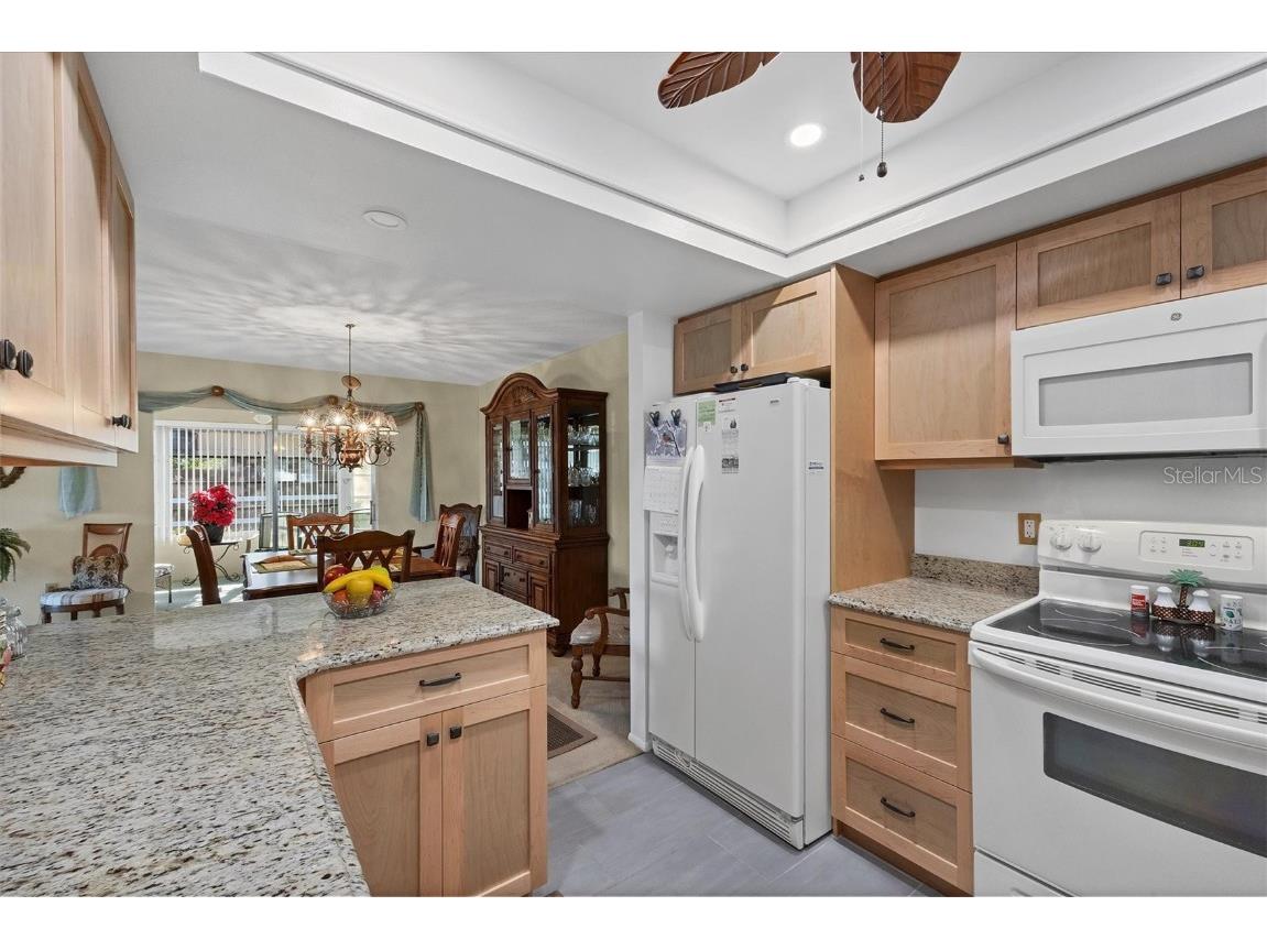 3990 Overlook Bend #19 Sarasota FL 34232 A4639141 image9