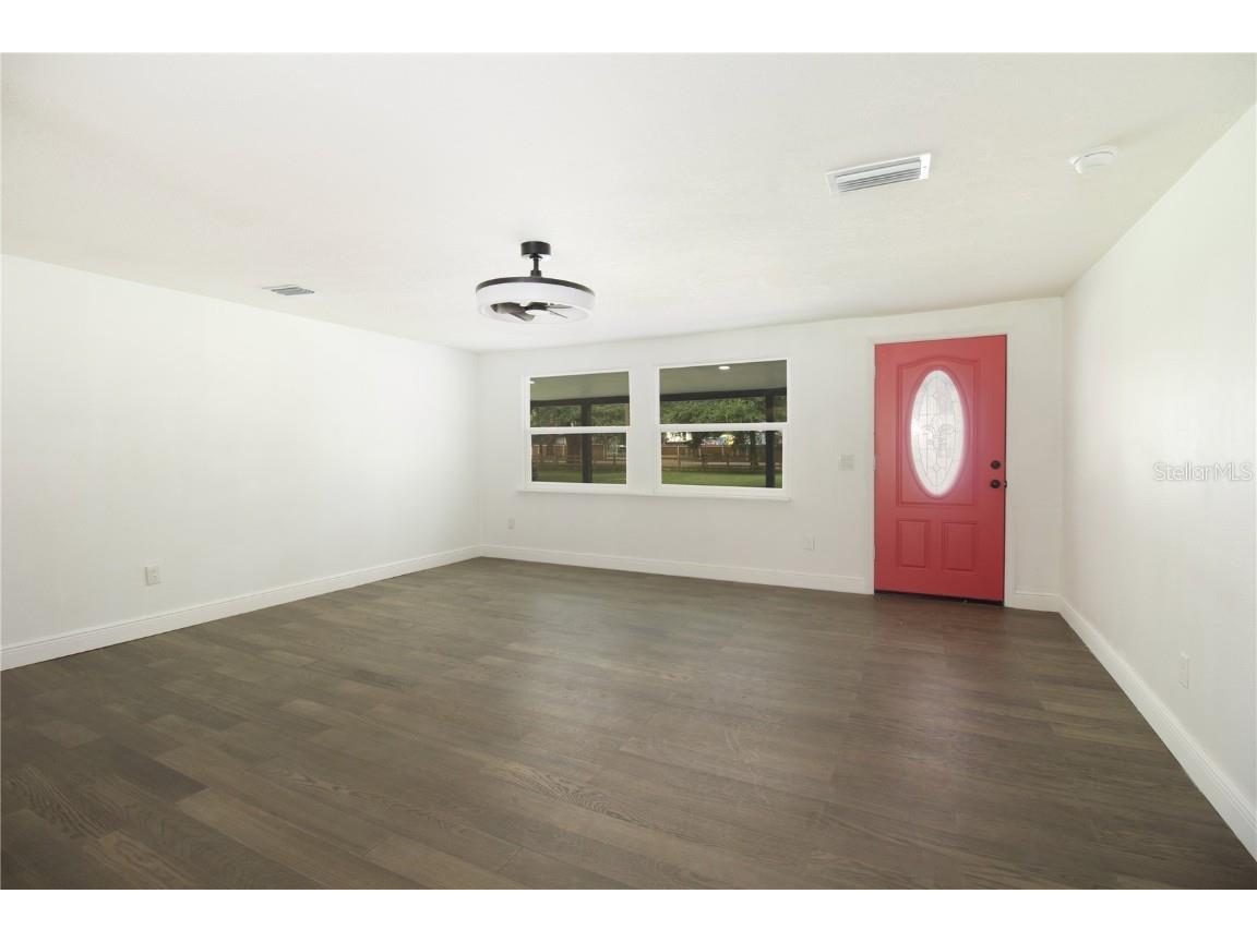 39912 Jerry Rd Zephyrhills FL 33540 TB8422544 image7