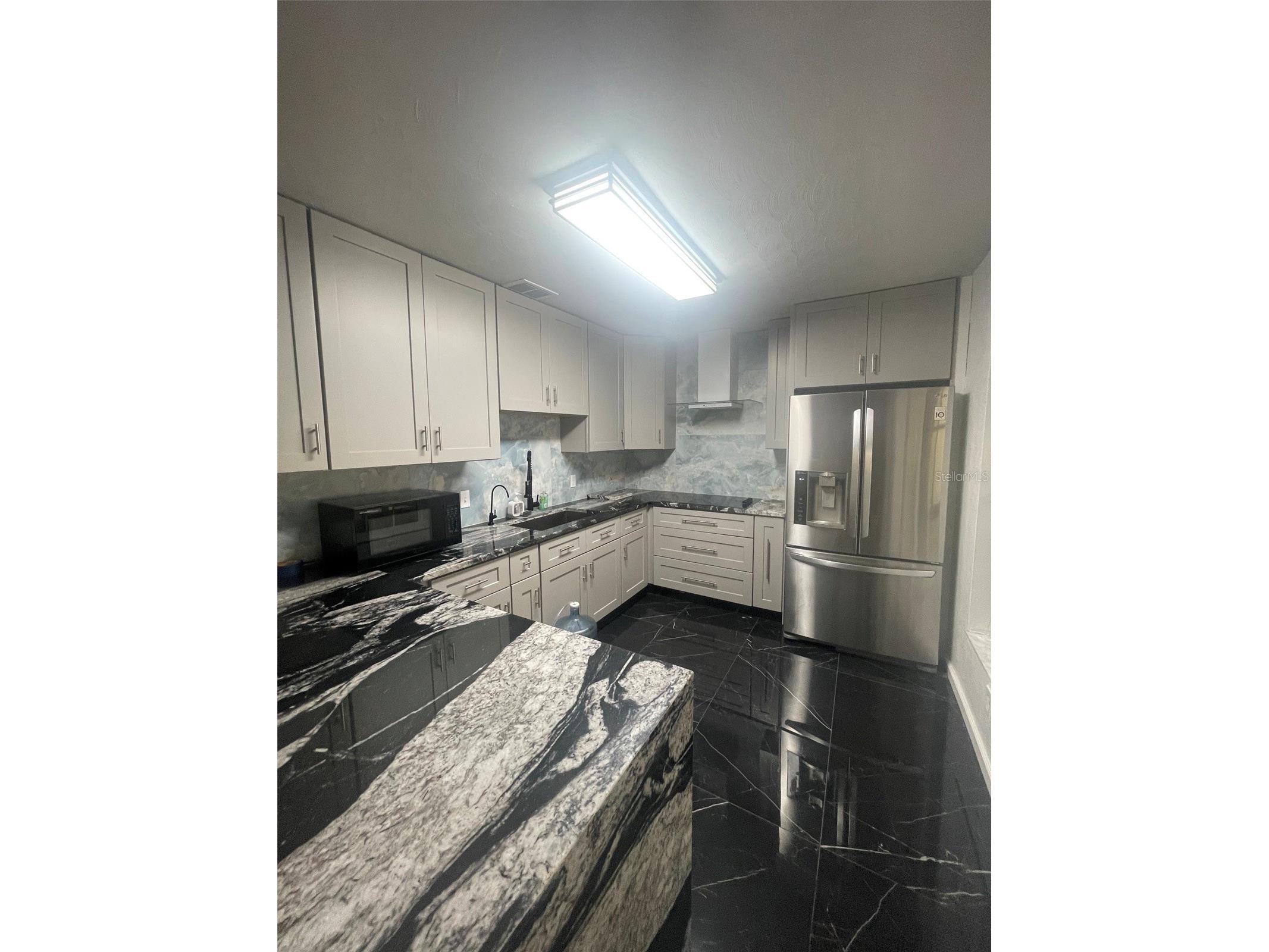 3995 40th Street N Saint Petersburg FL 33714 TB8510601 image4