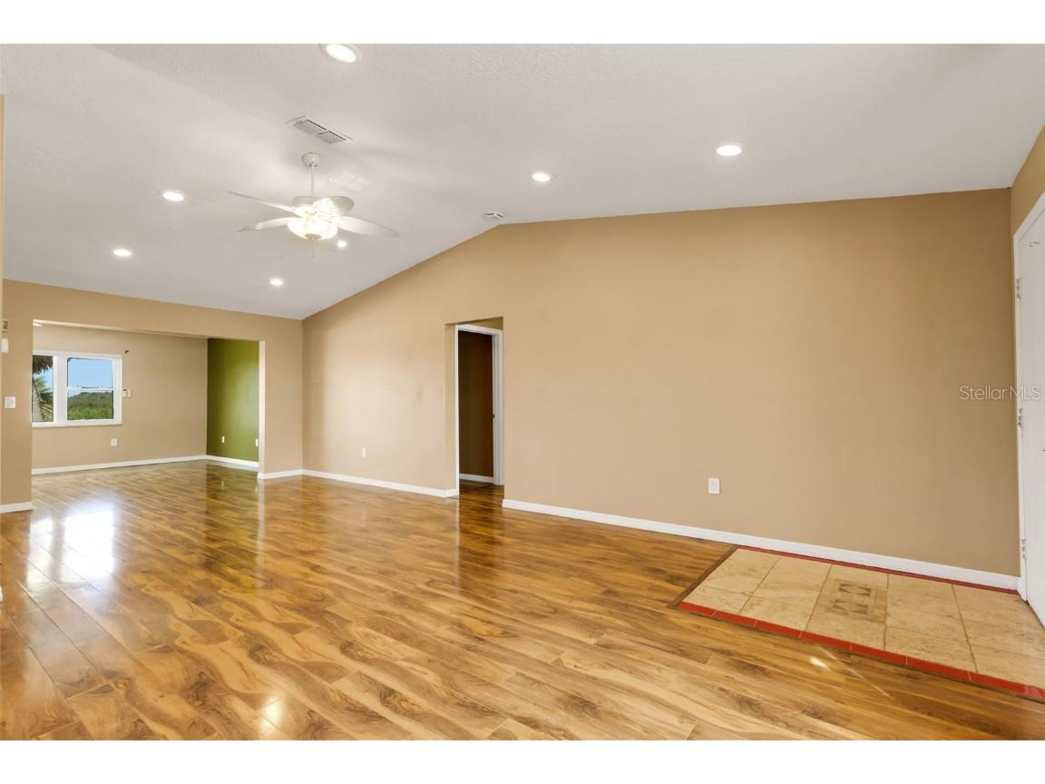 3995 Lakewood Avenue Bradenton FL 34208 - BRADEN RIVER A4659324 image11