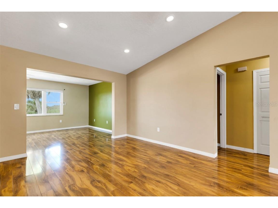 3995 Lakewood Avenue Bradenton FL 34208 - BRADEN RIVER A4659324 image13