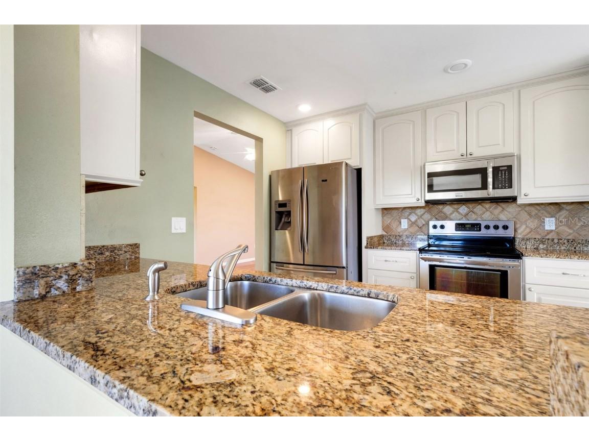 3995 Lakewood Avenue Bradenton FL 34208 - BRADEN RIVER A4659324 image26