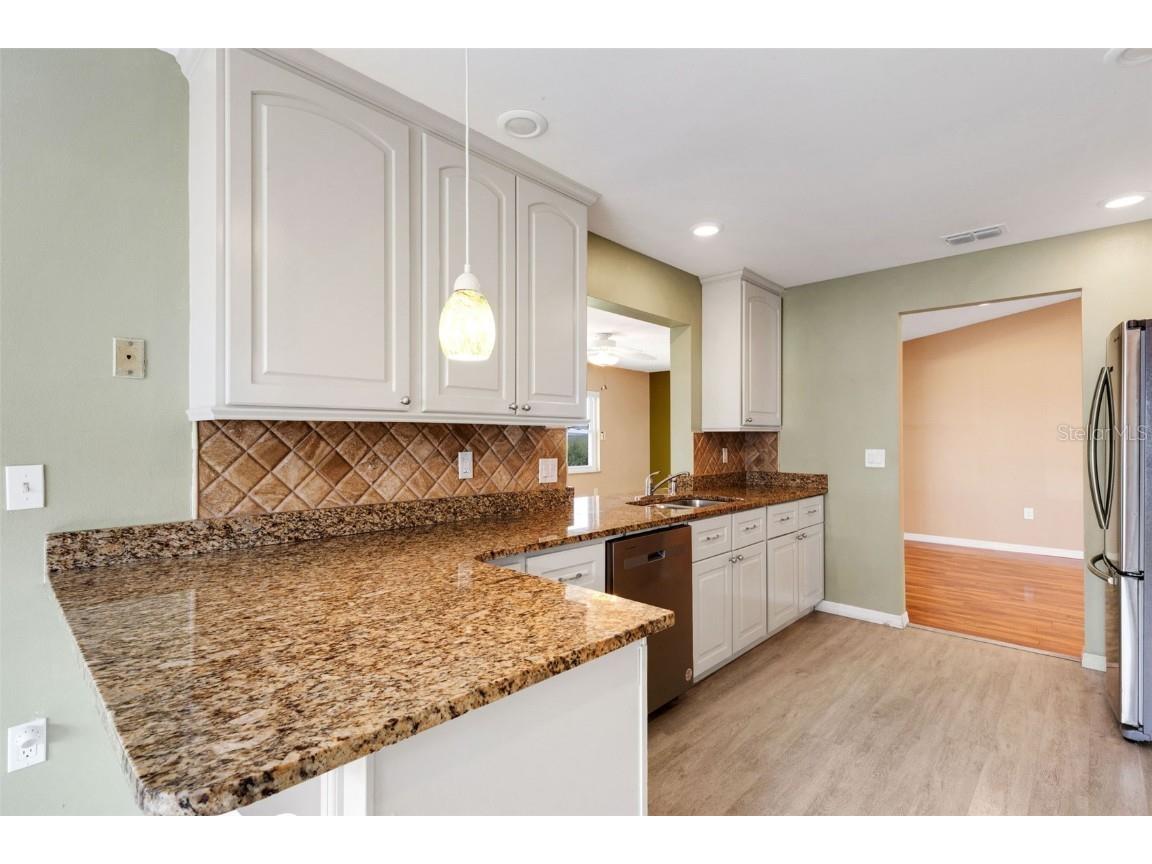 3995 Lakewood Avenue Bradenton FL 34208 - BRADEN RIVER A4659324 image31