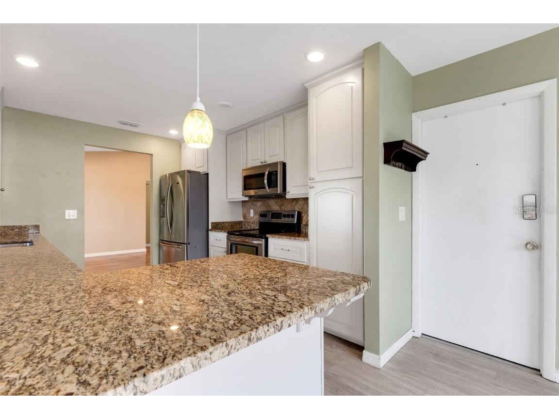 3995 Lakewood Avenue Bradenton FL 34208 - BRADEN RIVER A4659324 image32