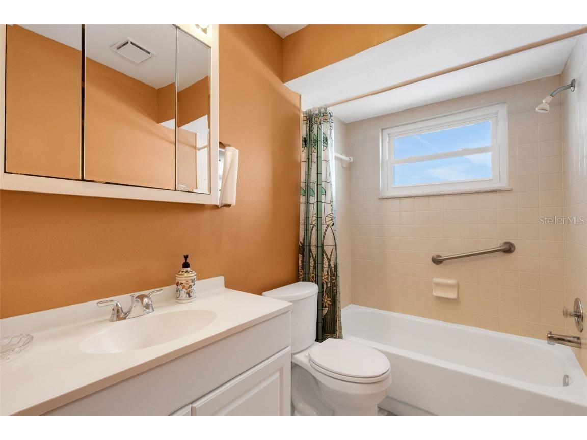 3995 Lakewood Avenue Bradenton FL 34208 - BRADEN RIVER A4659324 image39