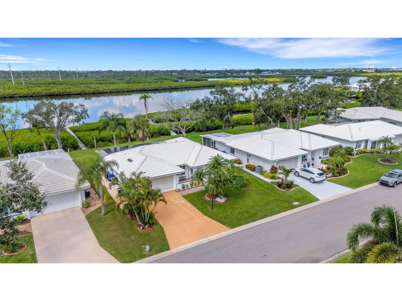 3995 Lakewood Avenue Bradenton FL 34208 - BRADEN RIVER A4659324 image67